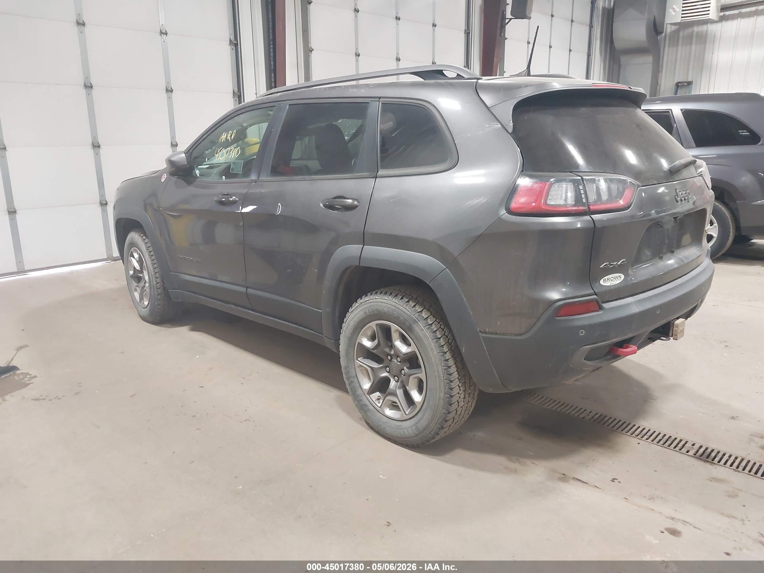 JEEP CHEROKEE image 3