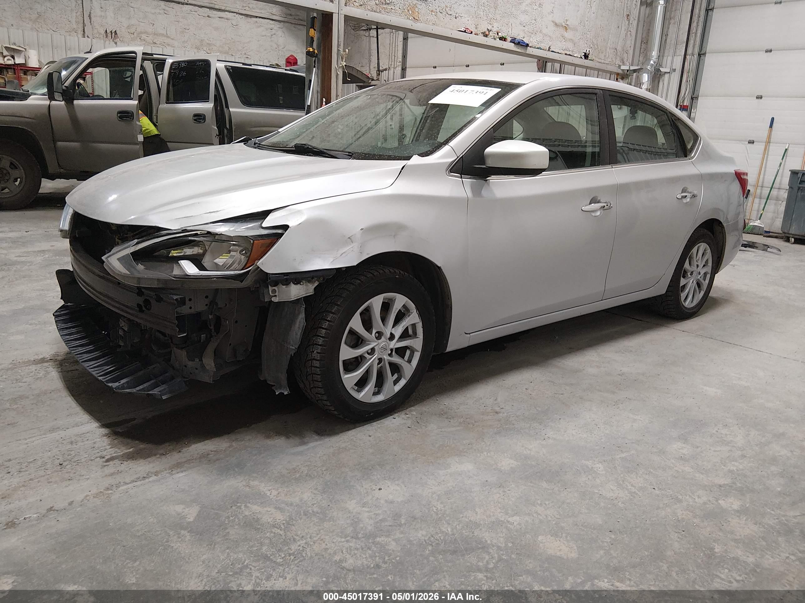 NISSAN SENTRA image 2