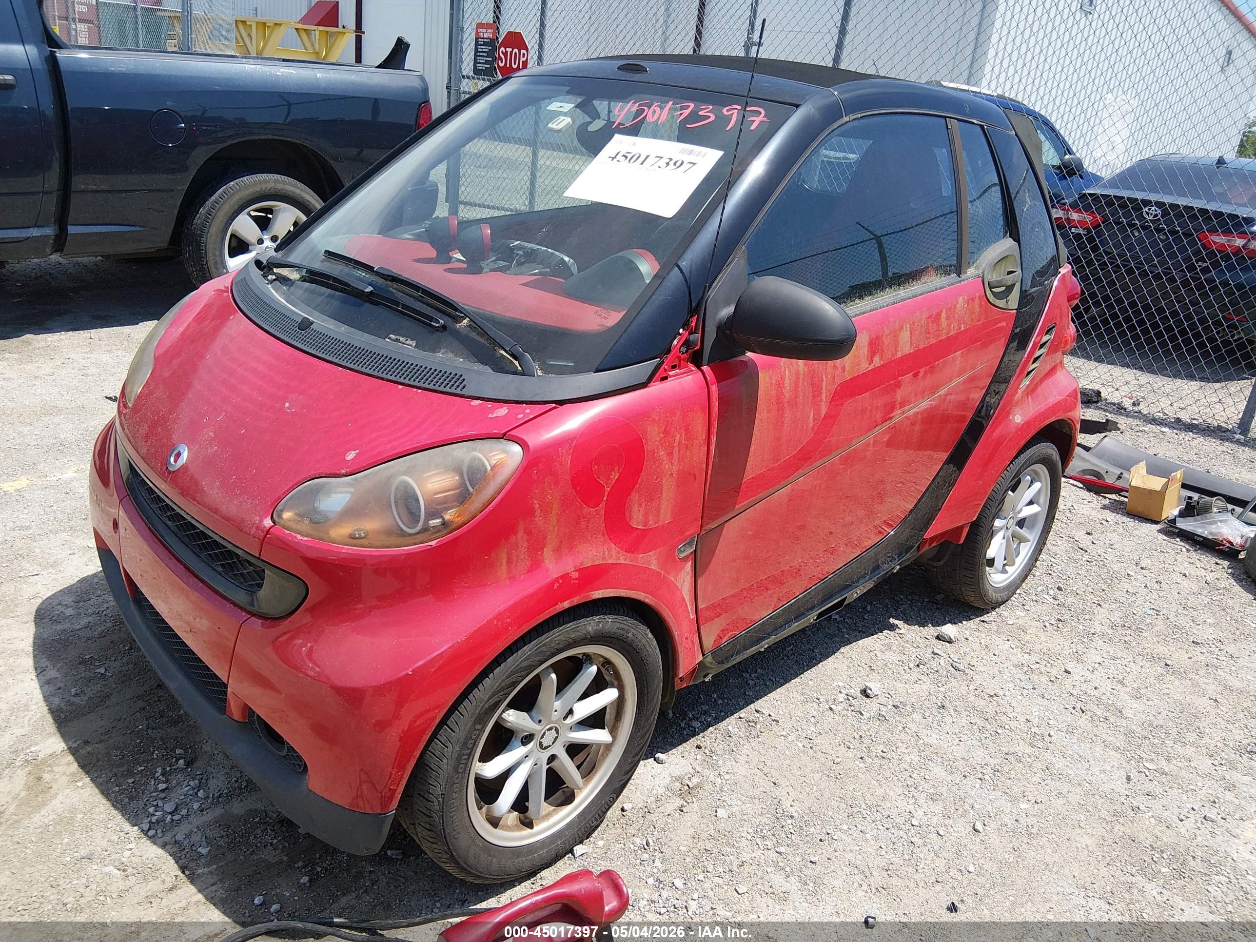 SMART FORTWO image 2