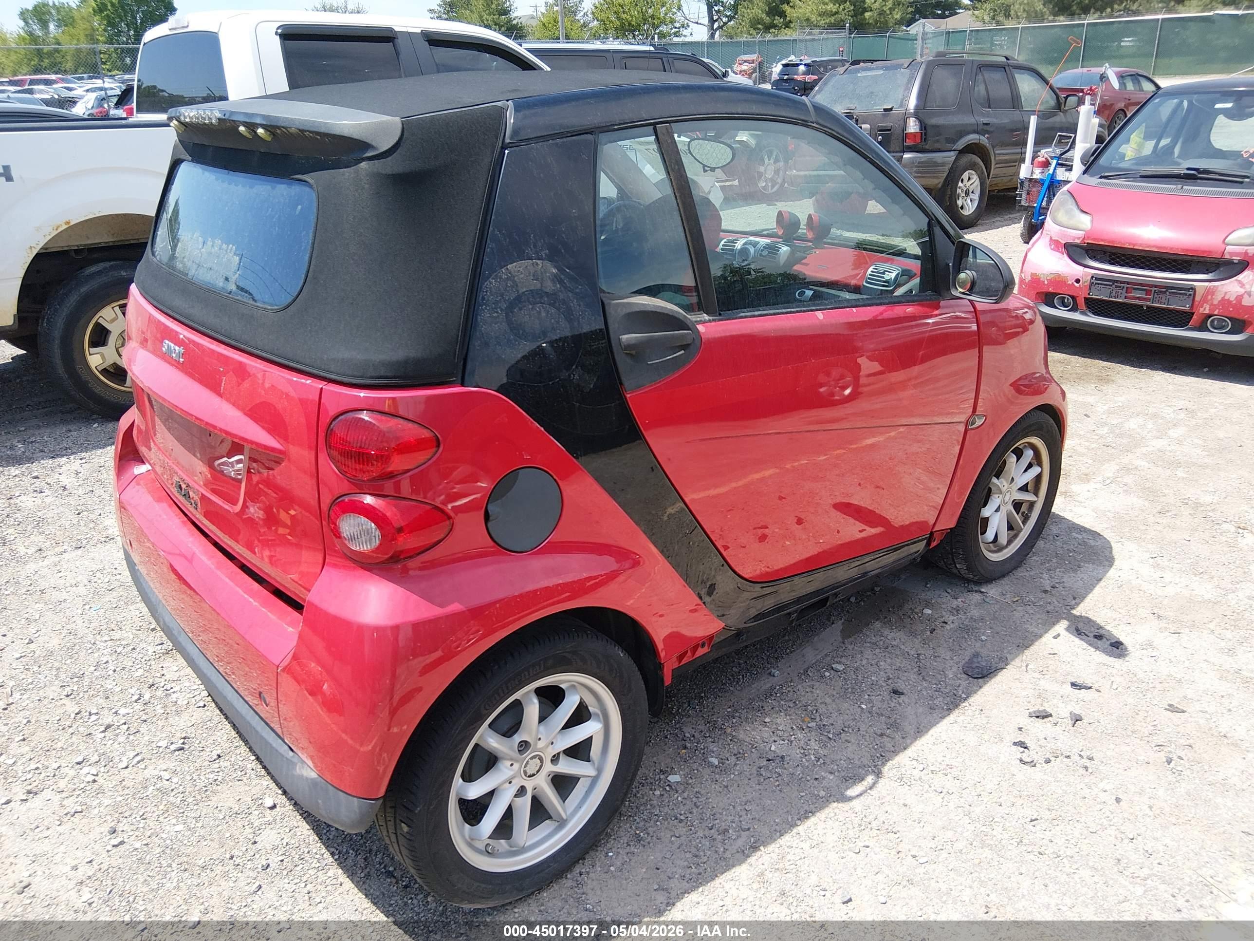 SMART FORTWO image 4