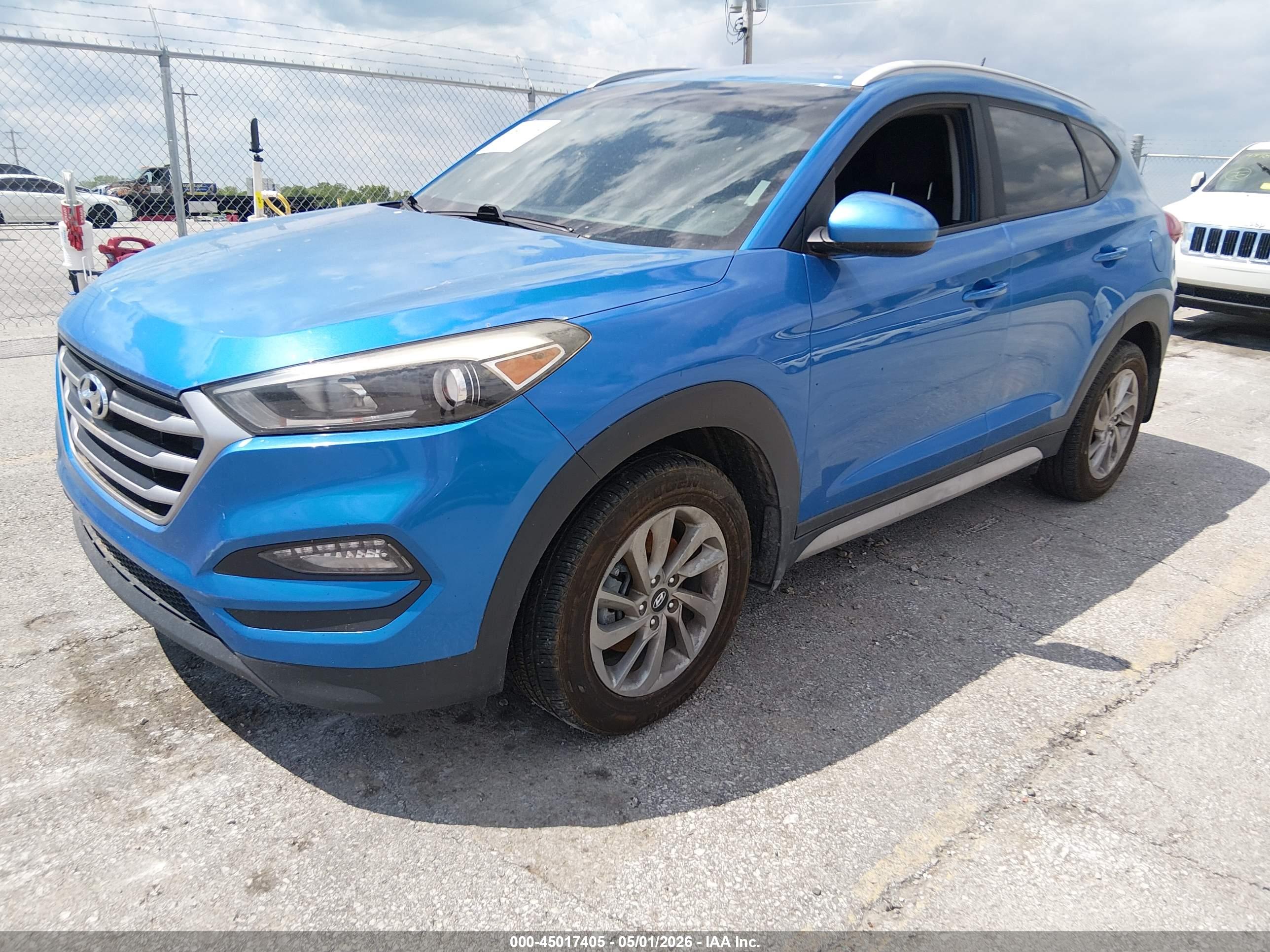 HYUNDAI TUCSON image 2