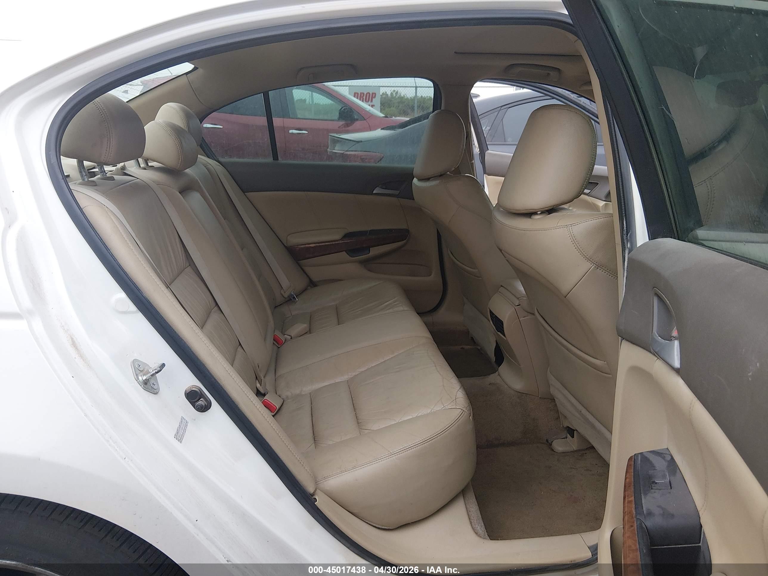 HONDA ACCORD image 8