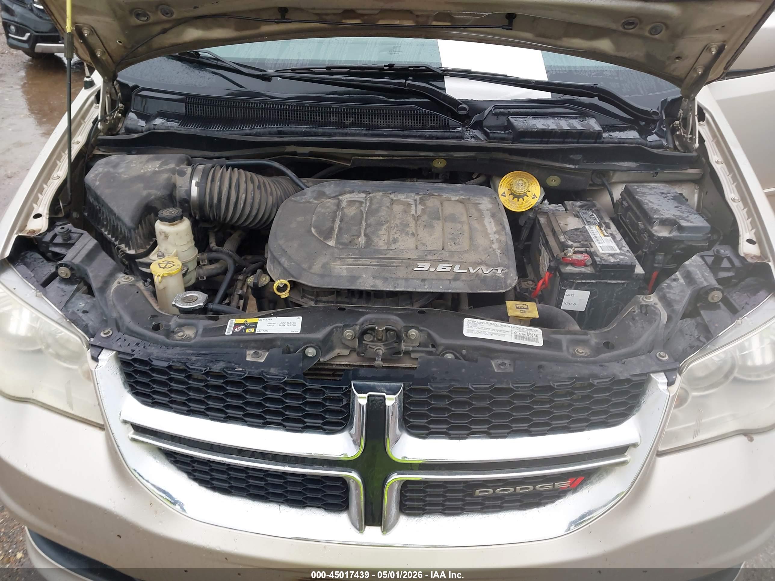 DODGE GRAND image 10