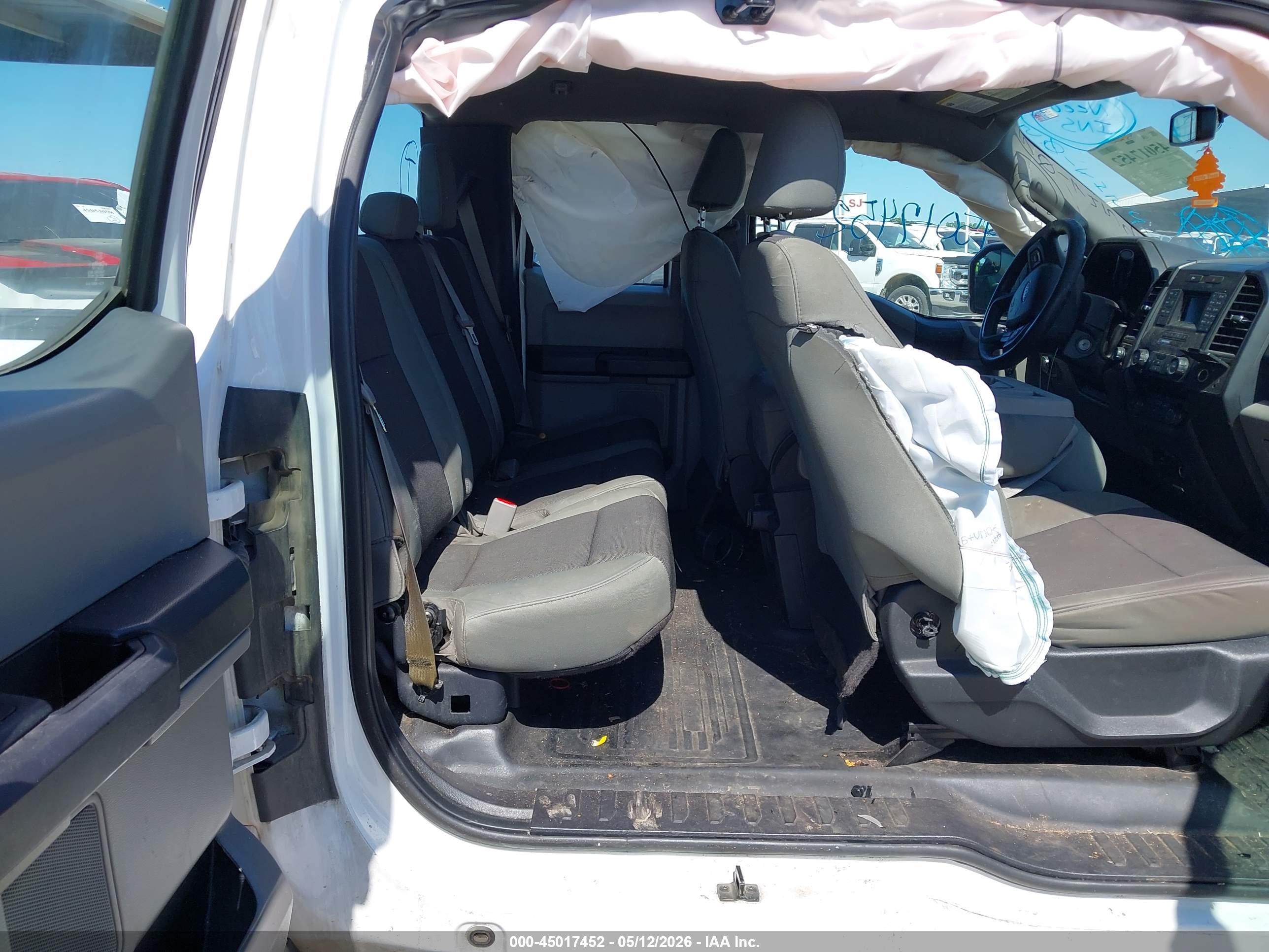 FORD F-150 image 8