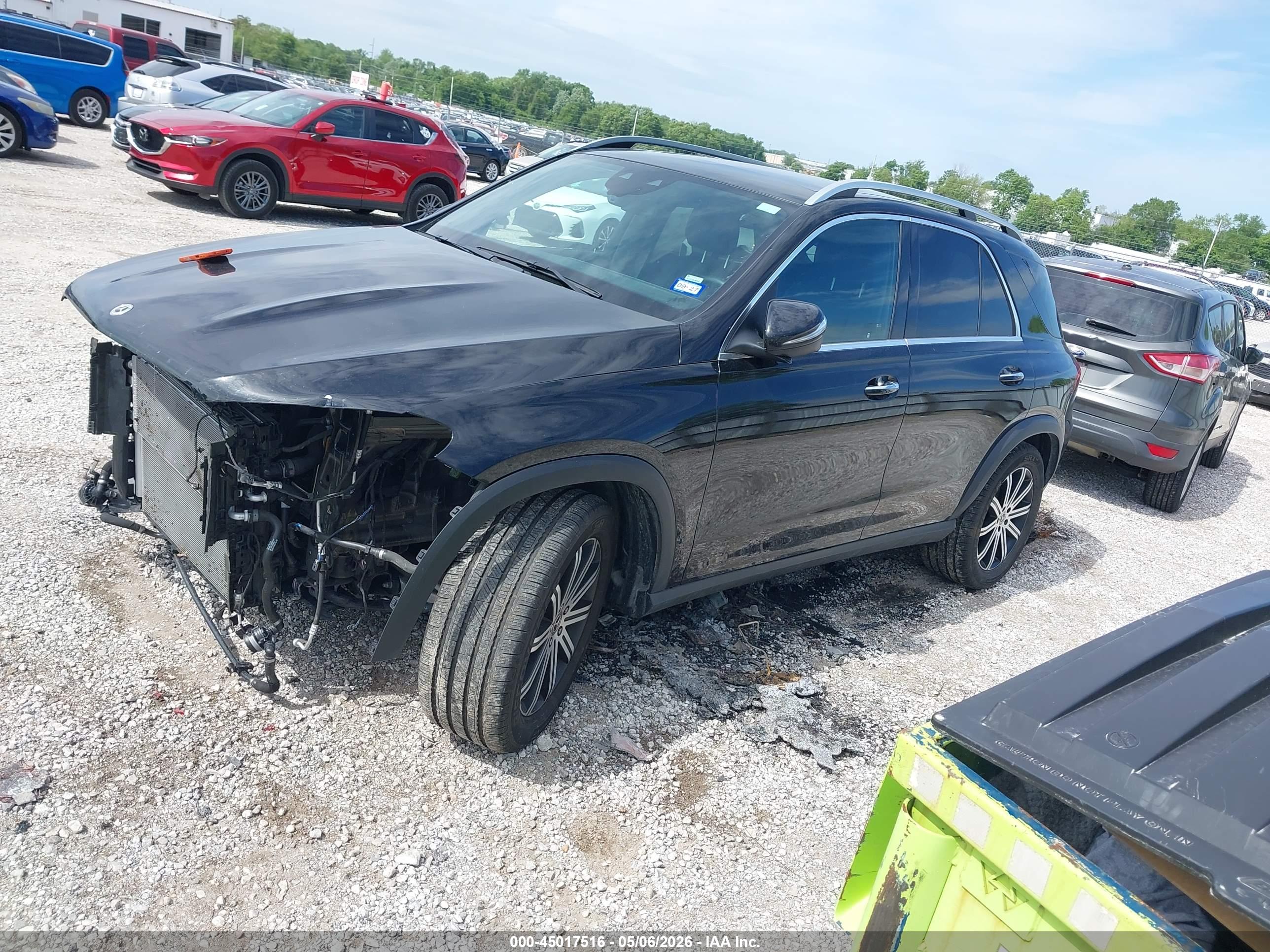 MERCEDES-BENZ GLE image 2