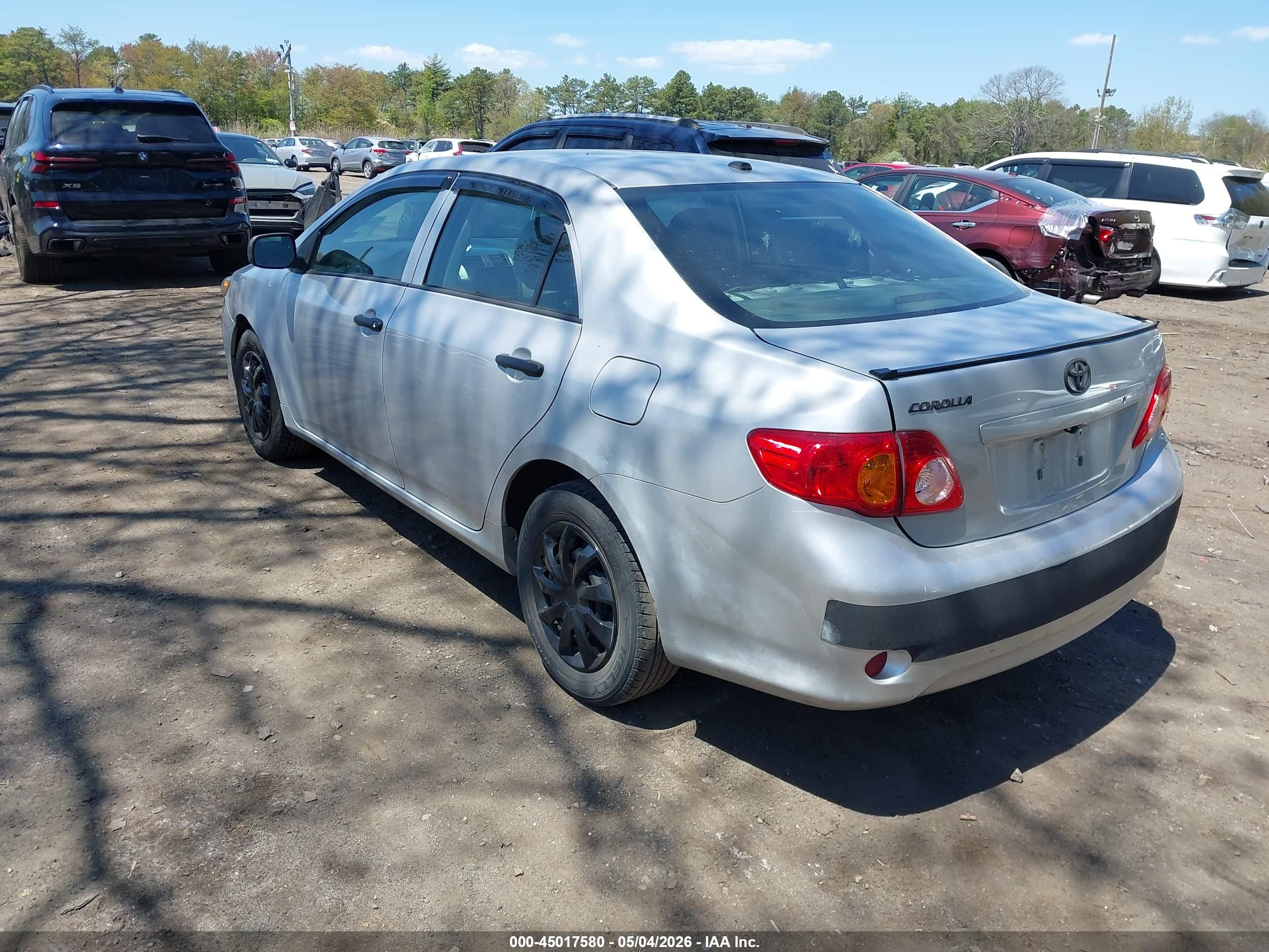 TOYOTA COROLLA image 3