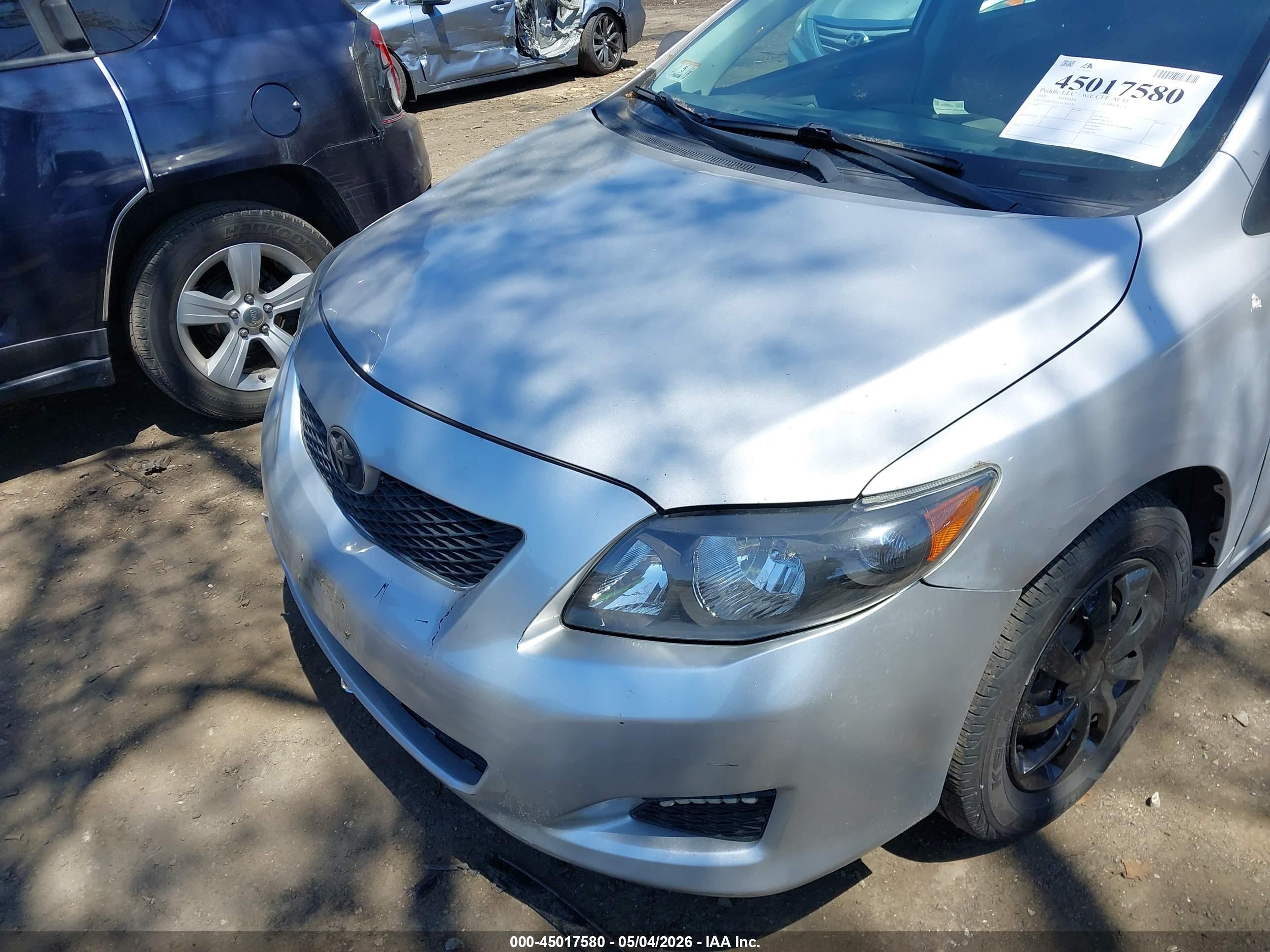 TOYOTA COROLLA image 6