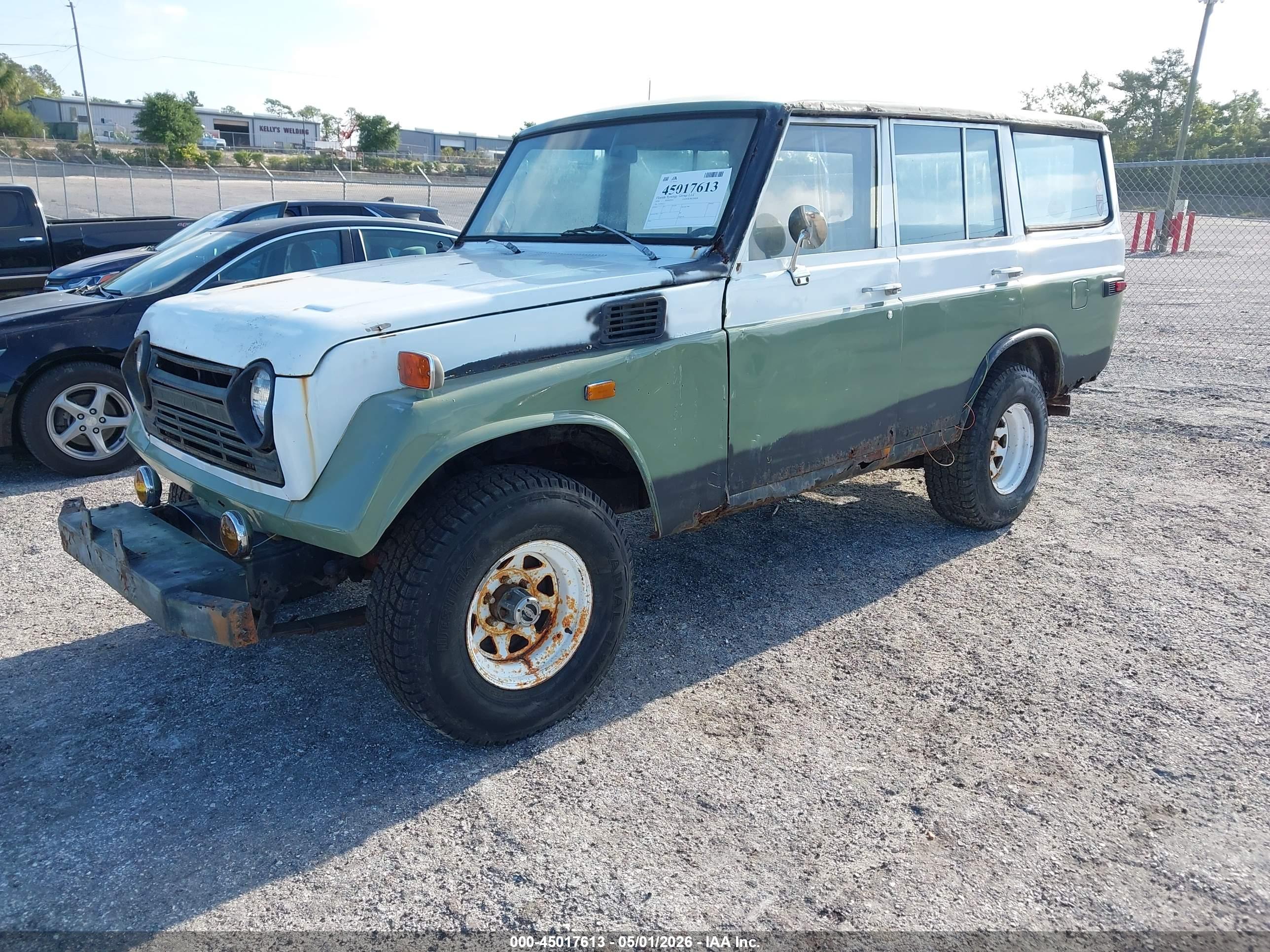 TOYOTA LANDCRUISER image 2