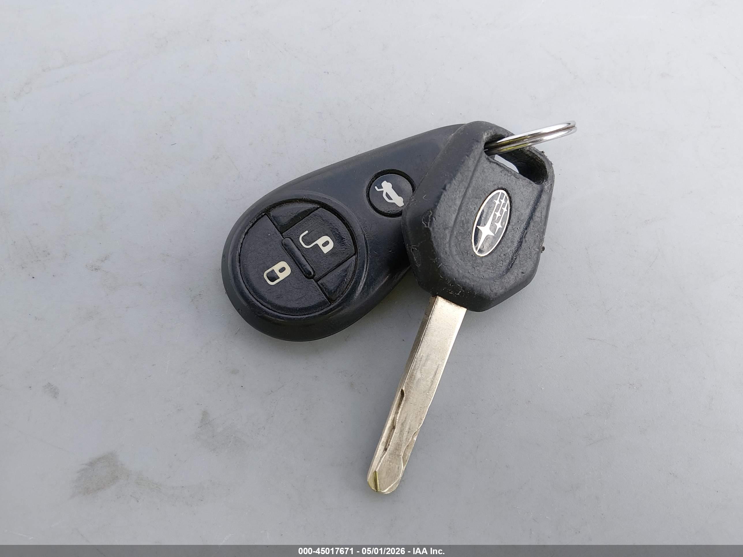 SUBARU FORESTER image 11