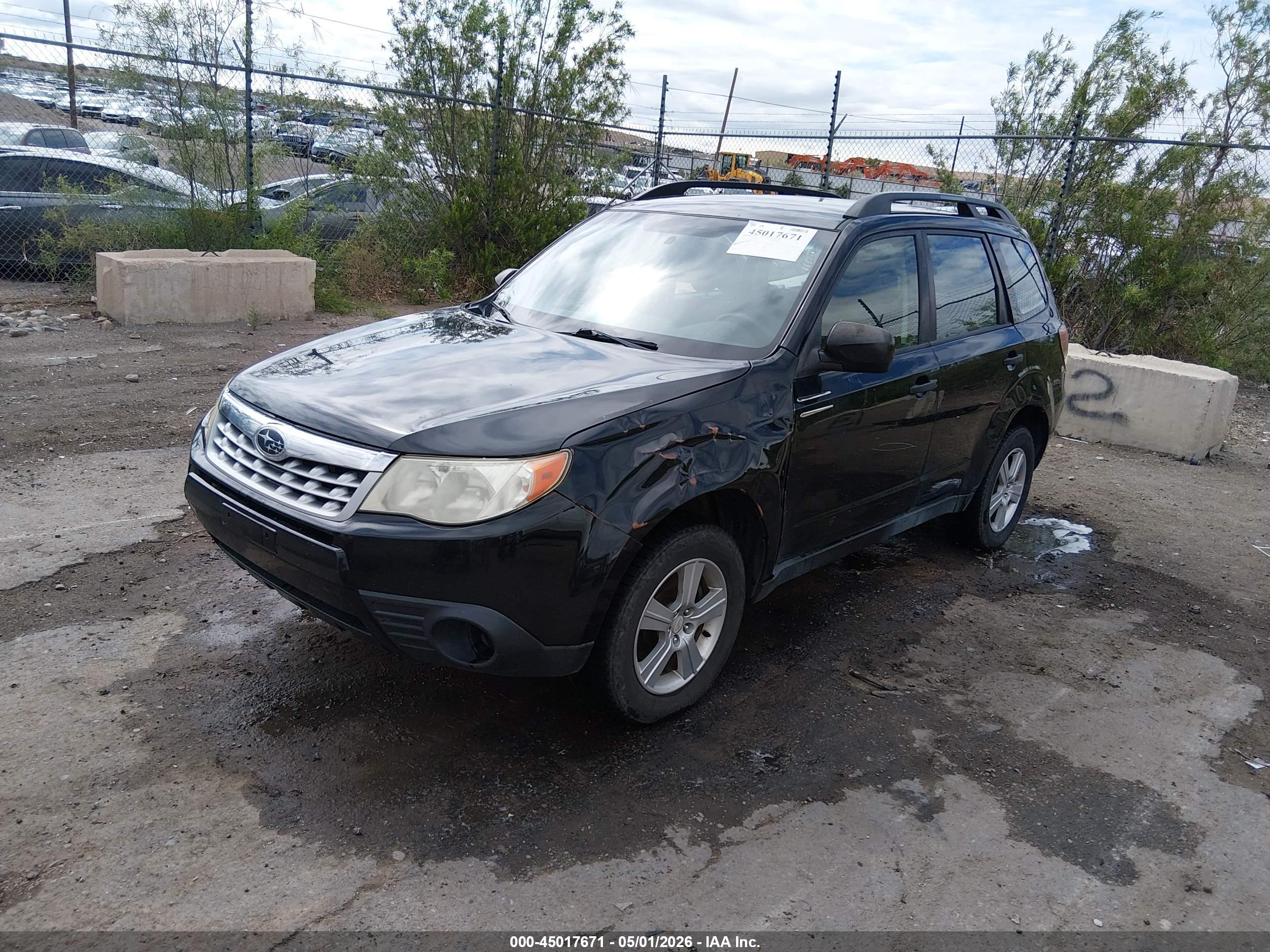 SUBARU FORESTER image 2