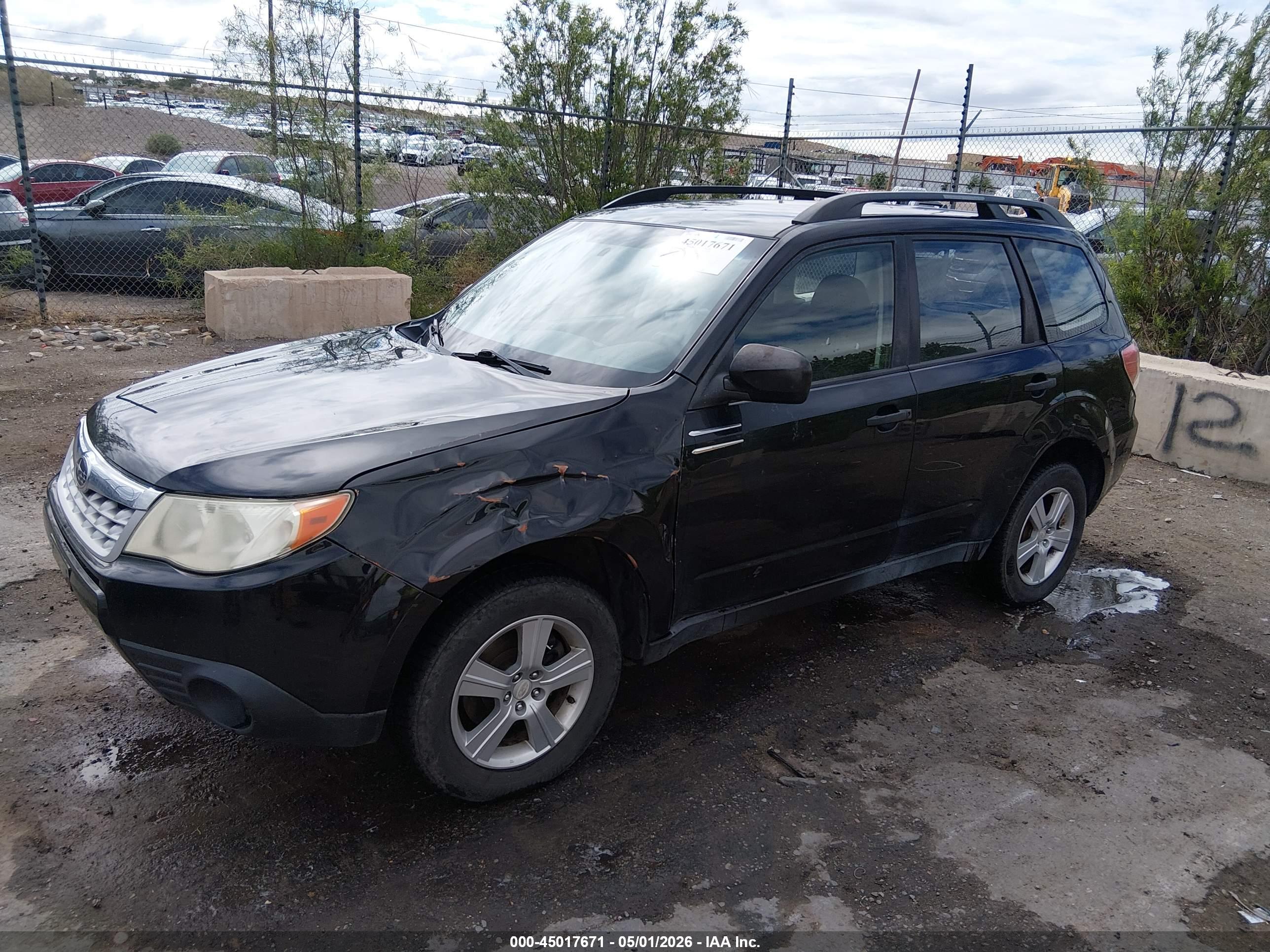 SUBARU FORESTER image 6