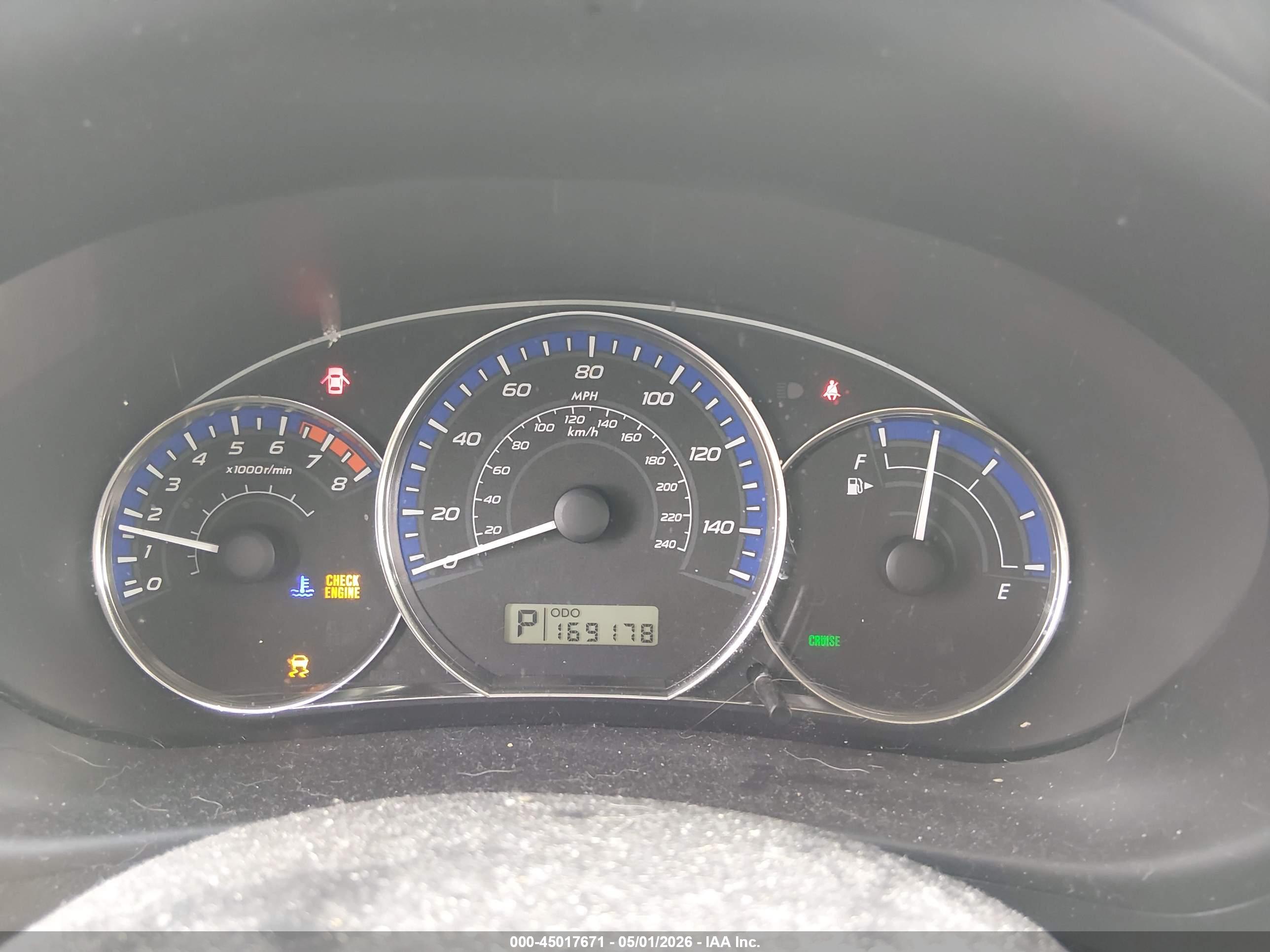 SUBARU FORESTER image 7