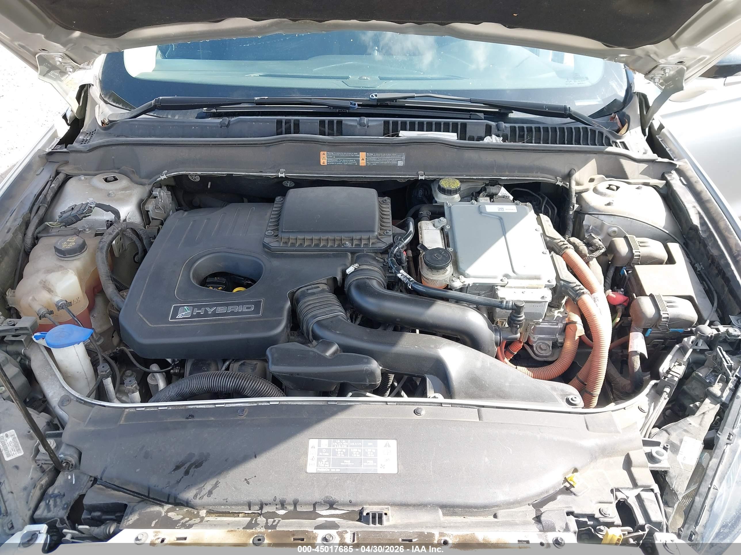FORD FUSION image 10