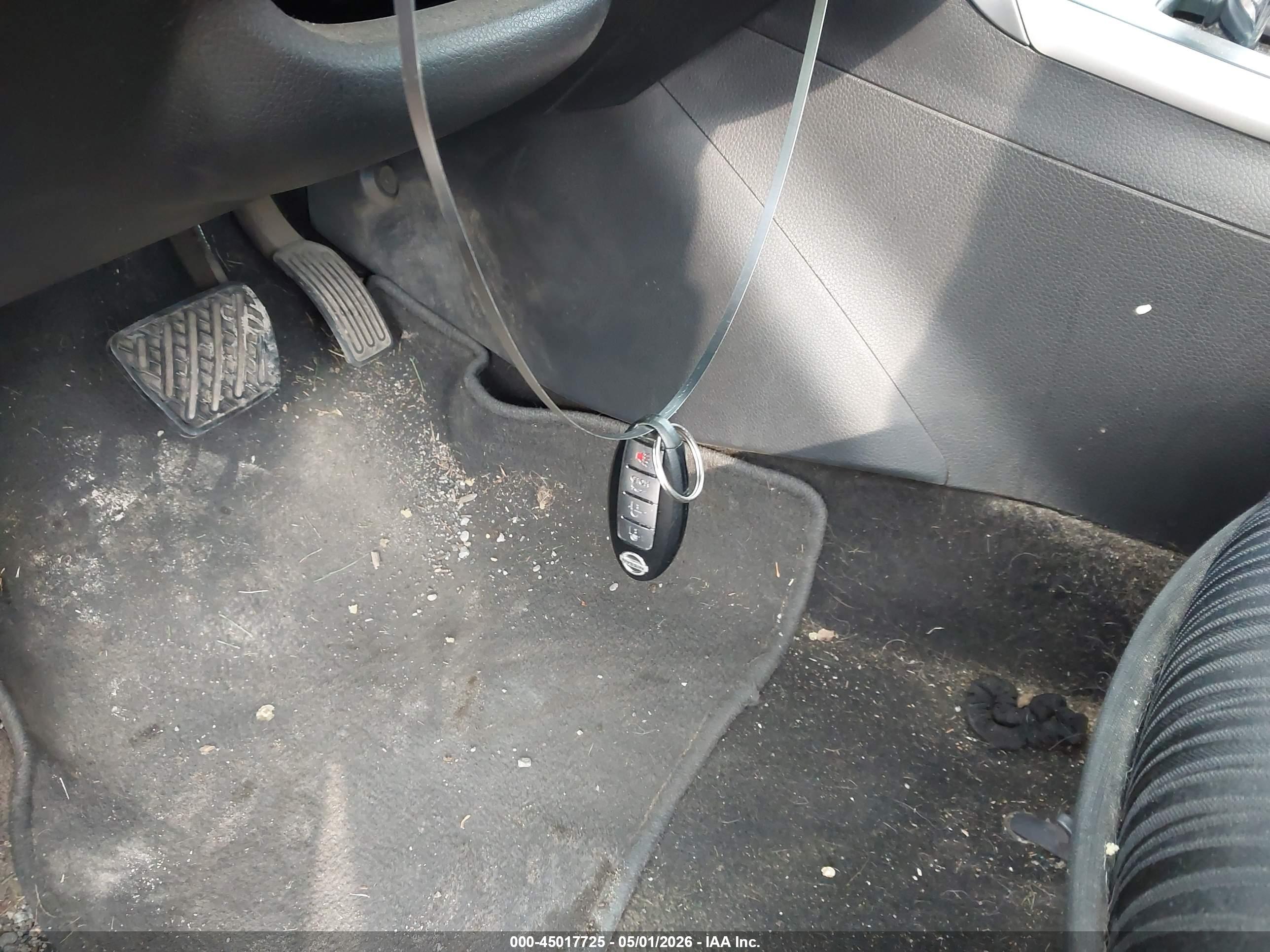 NISSAN SENTRA image 11