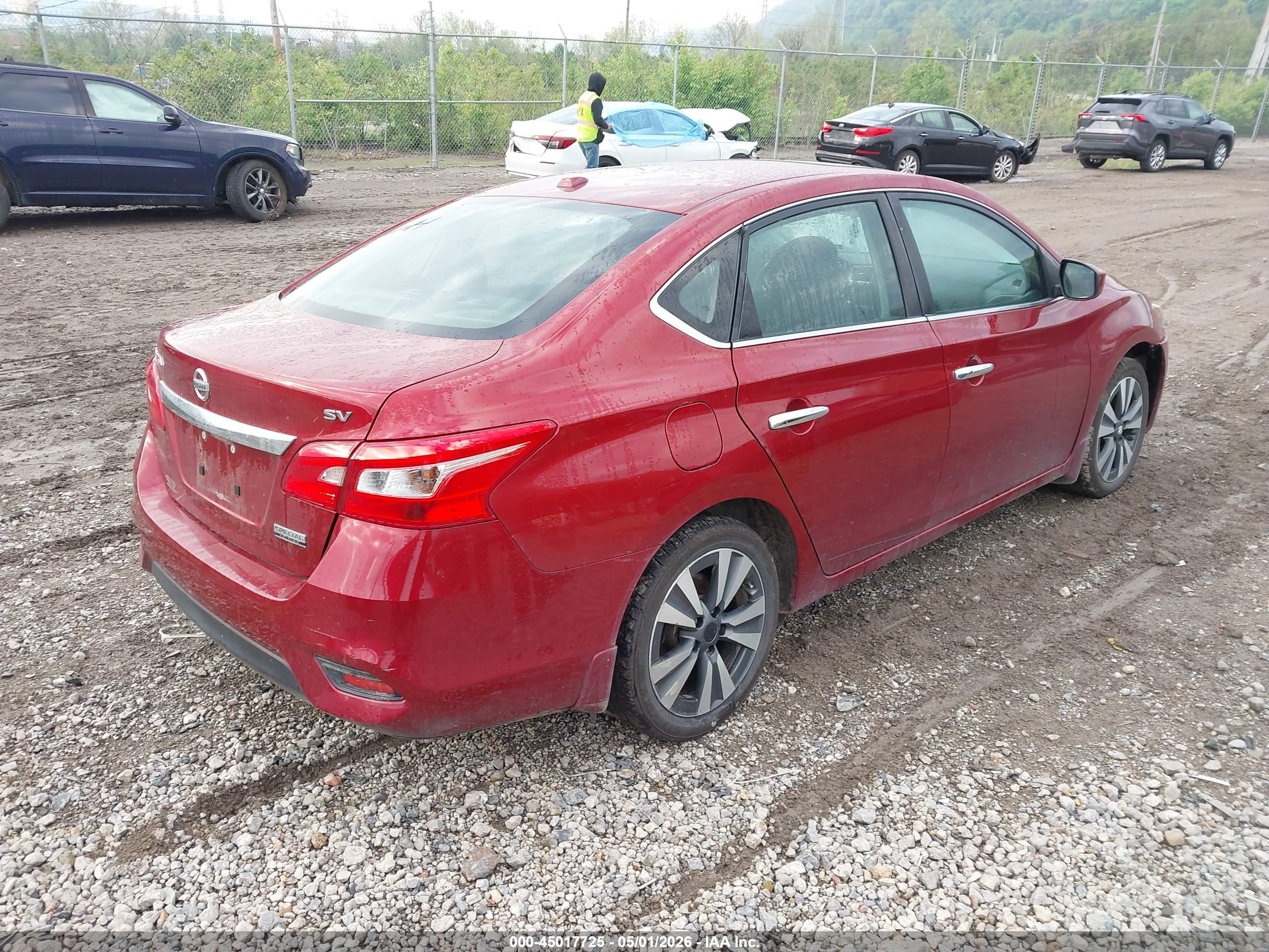NISSAN SENTRA image 4