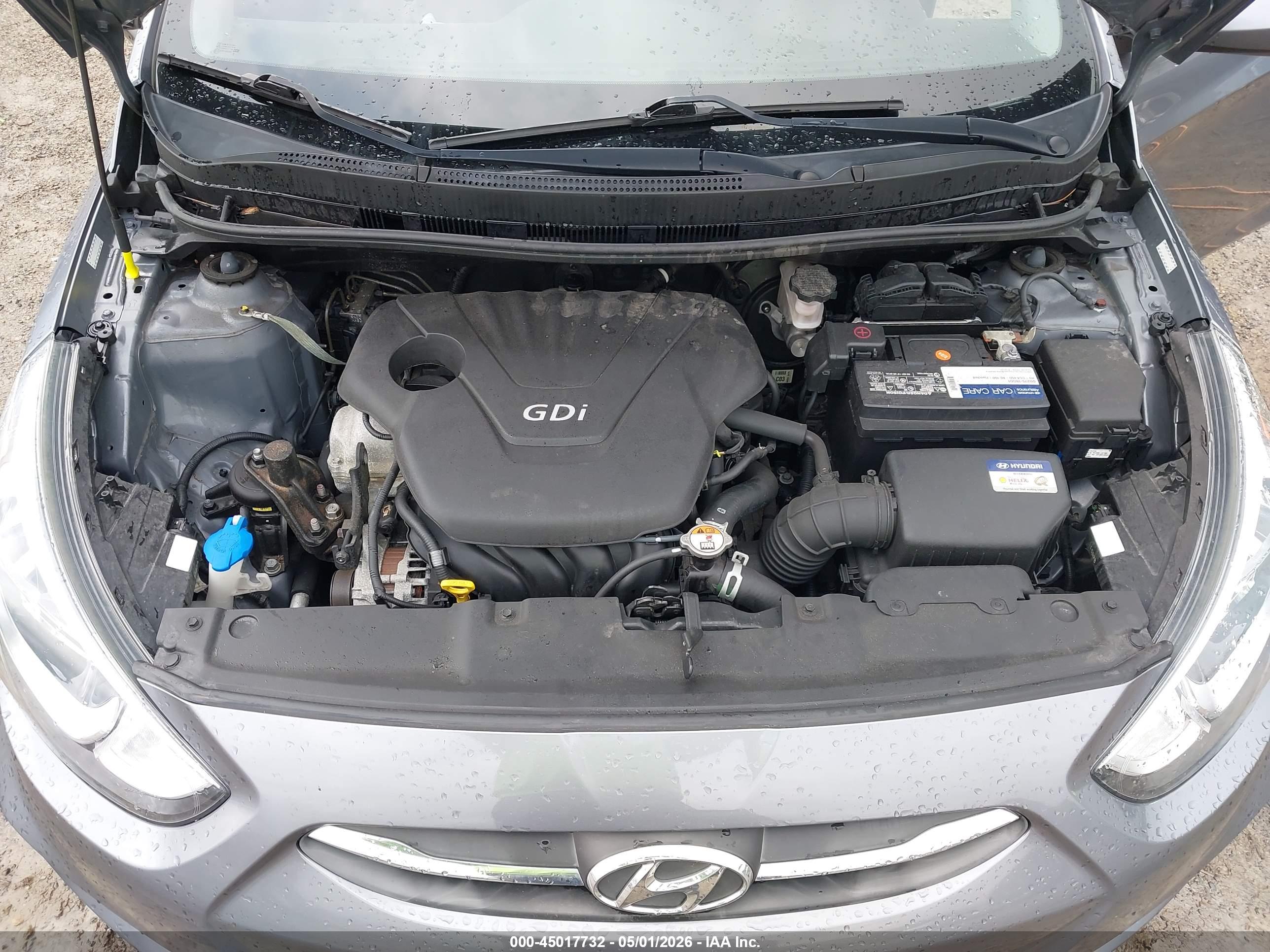 HYUNDAI ACCENT image 10