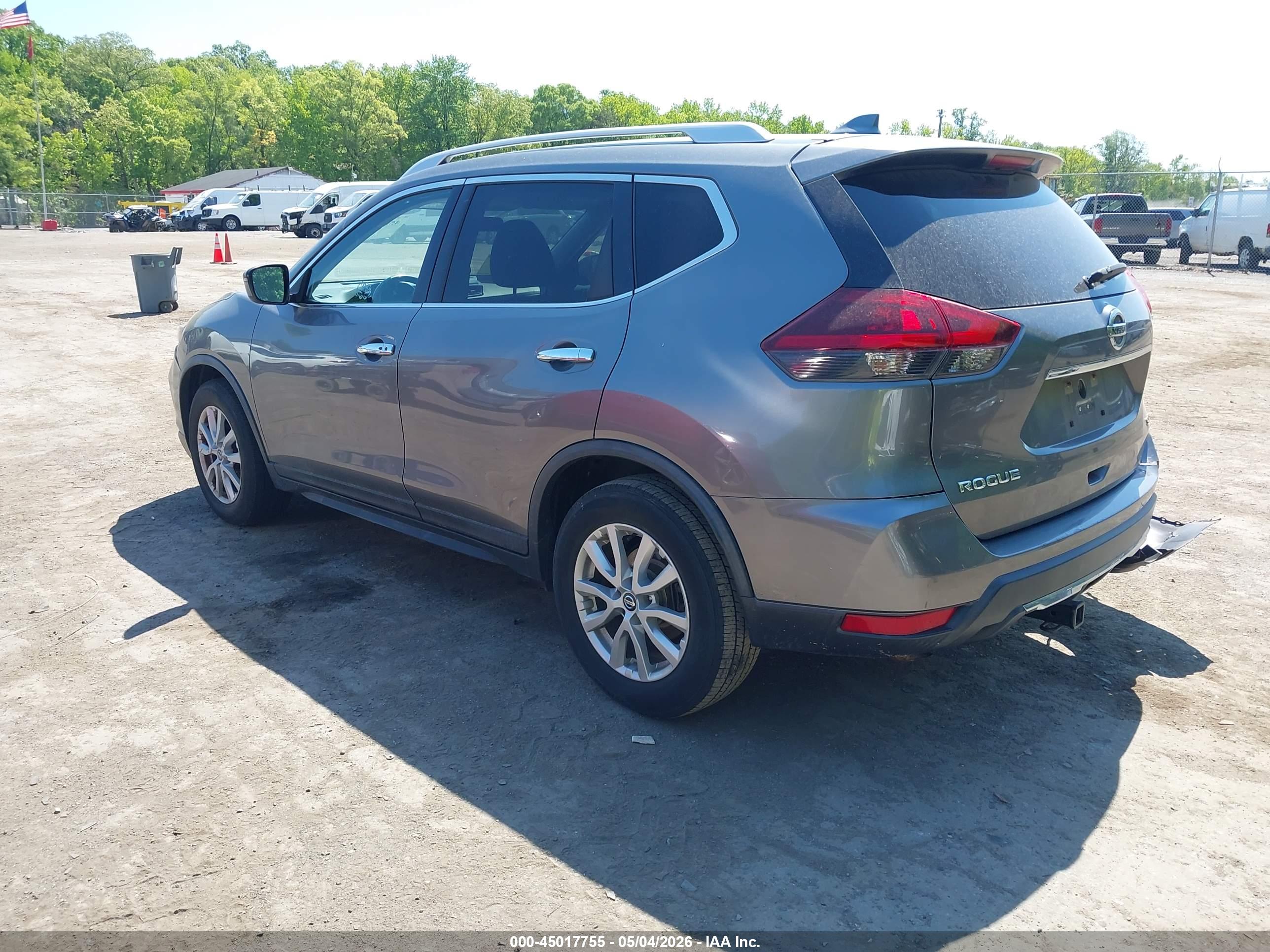 NISSAN ROGUE image 3