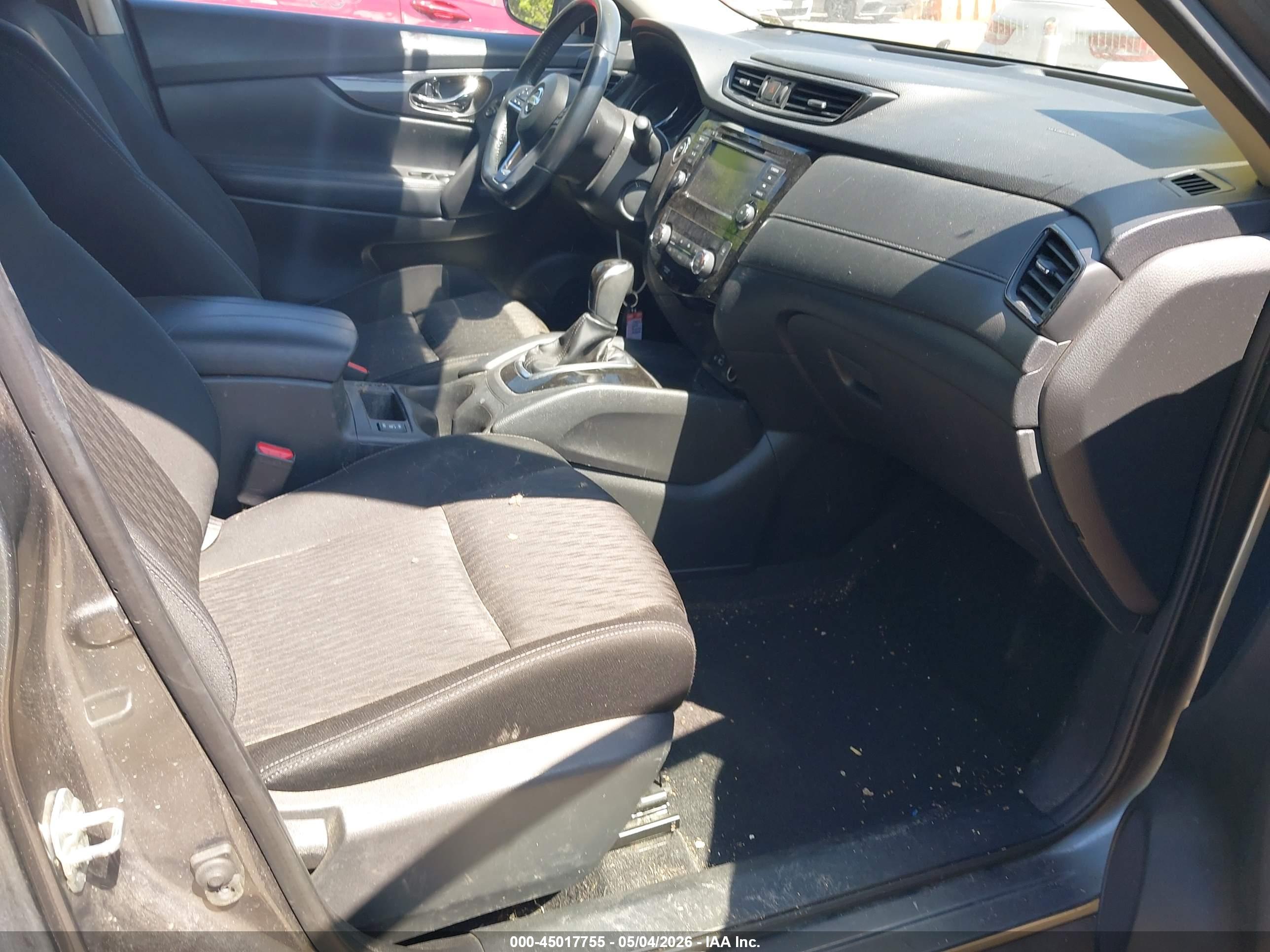 NISSAN ROGUE image 5