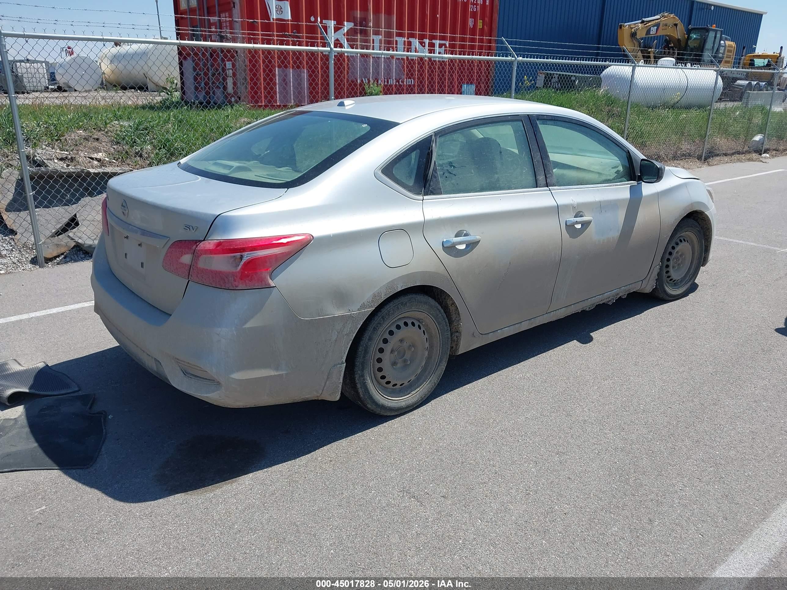 NISSAN SENTRA image 4