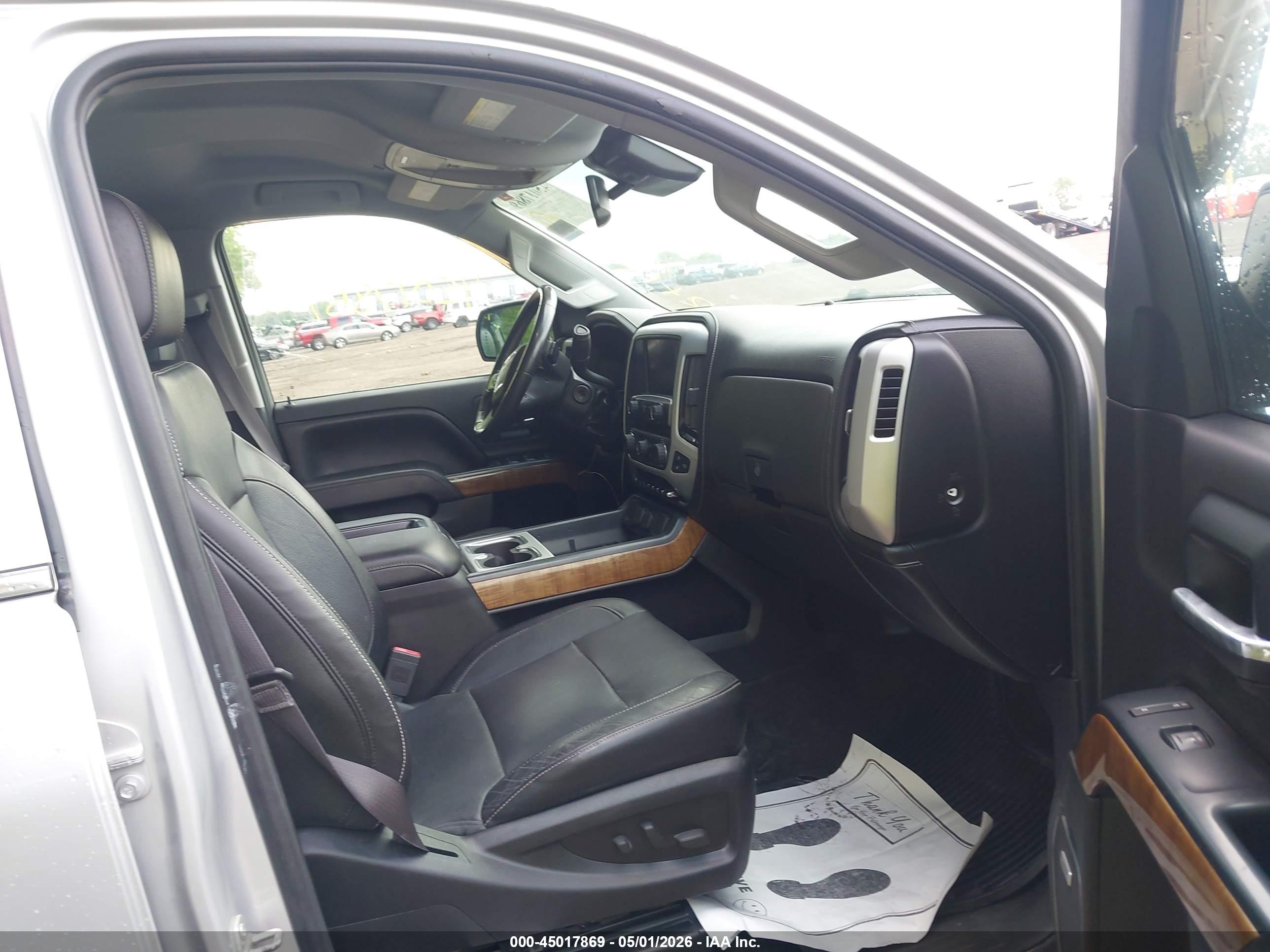 GMC SIERRA image 5
