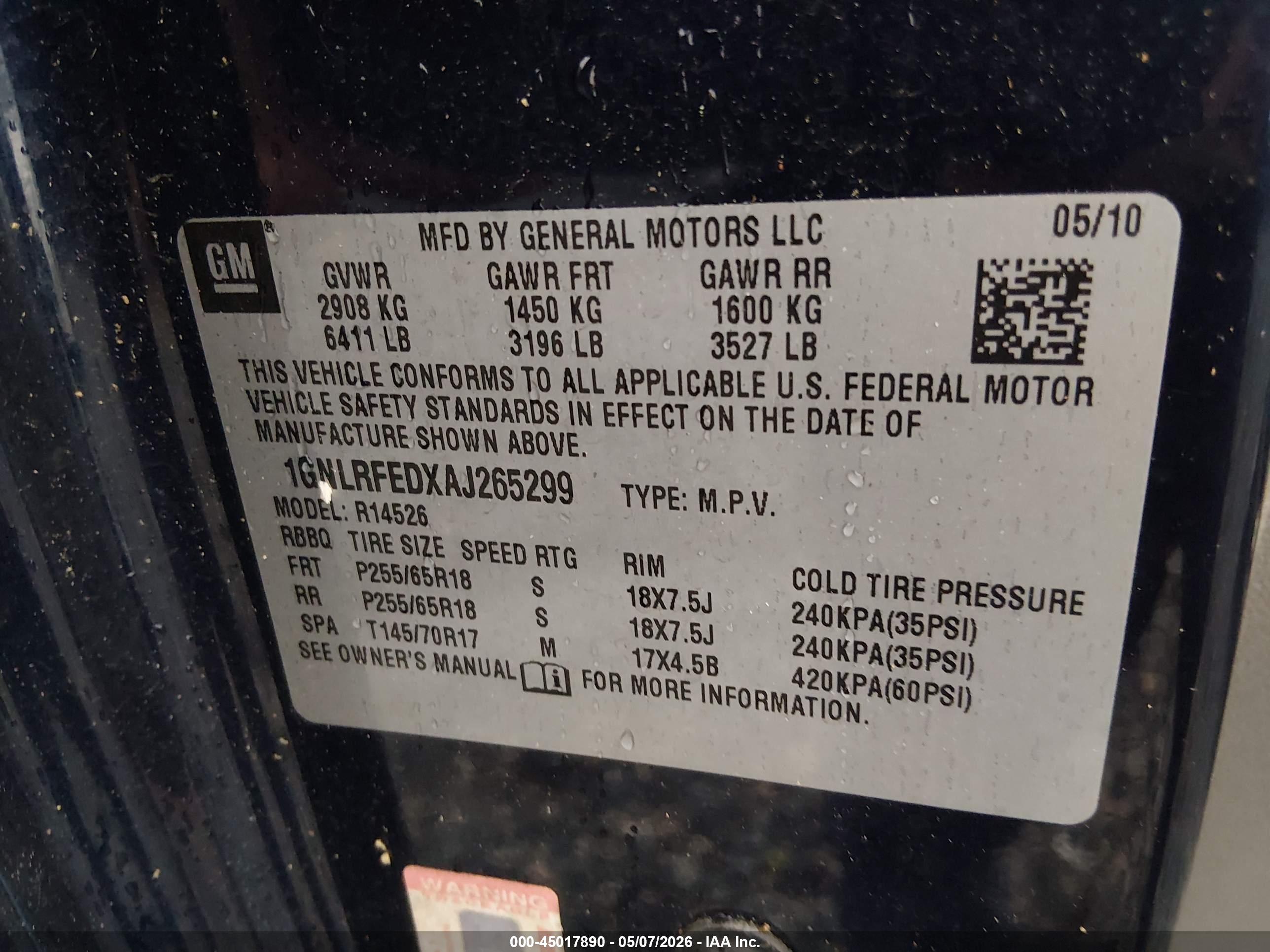 CHEVROLET TRAVERSE image 9