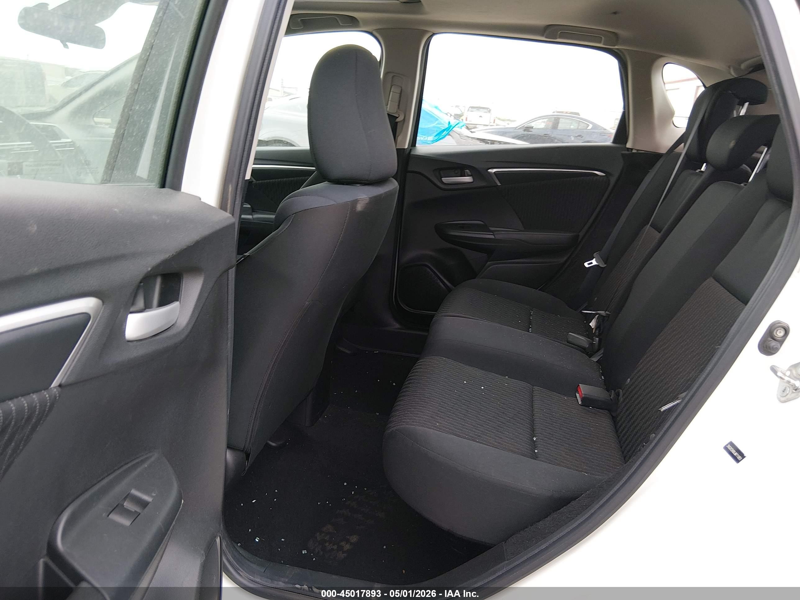 HONDA FIT image 8