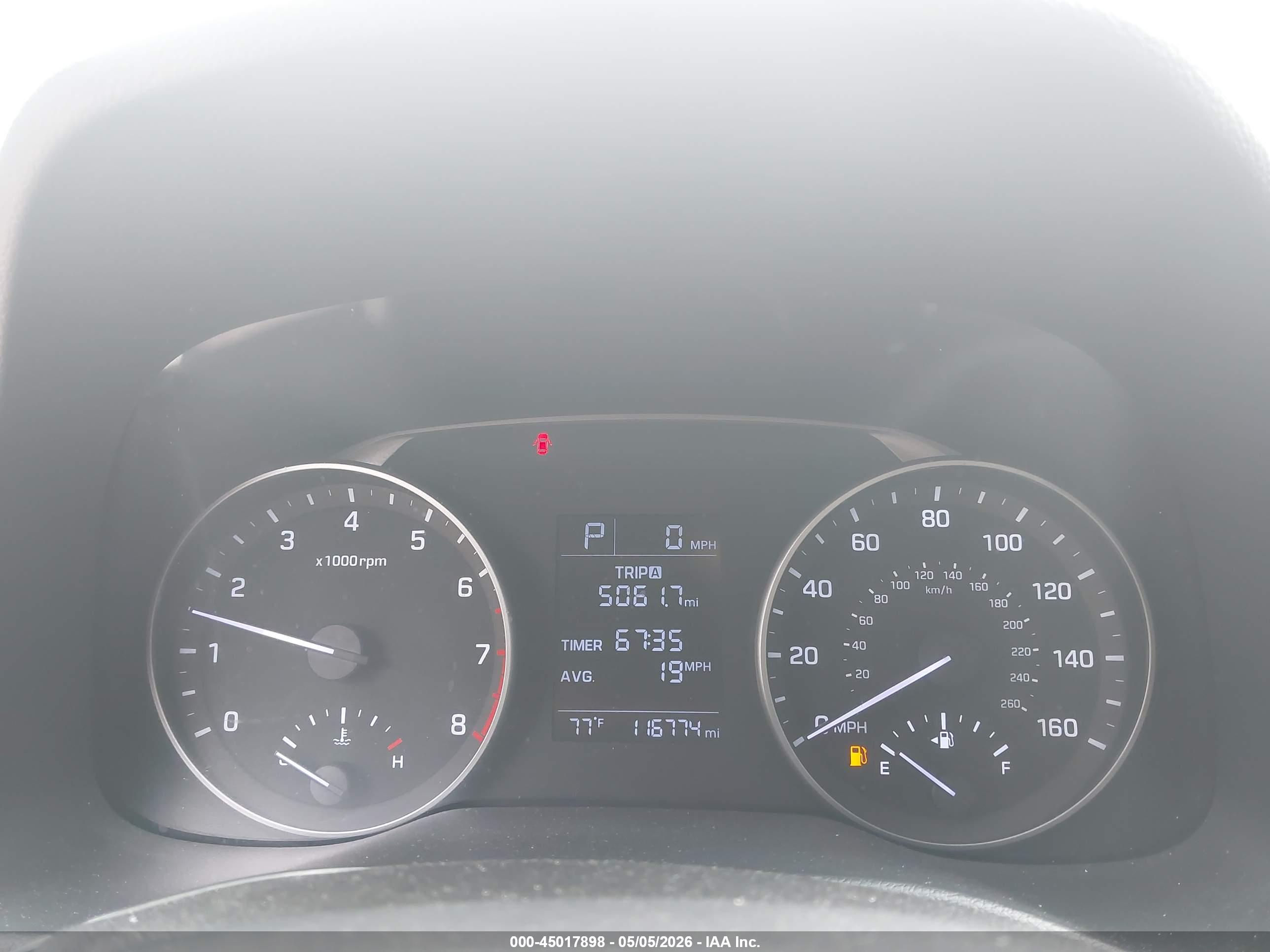 HYUNDAI ELANTRA image 7