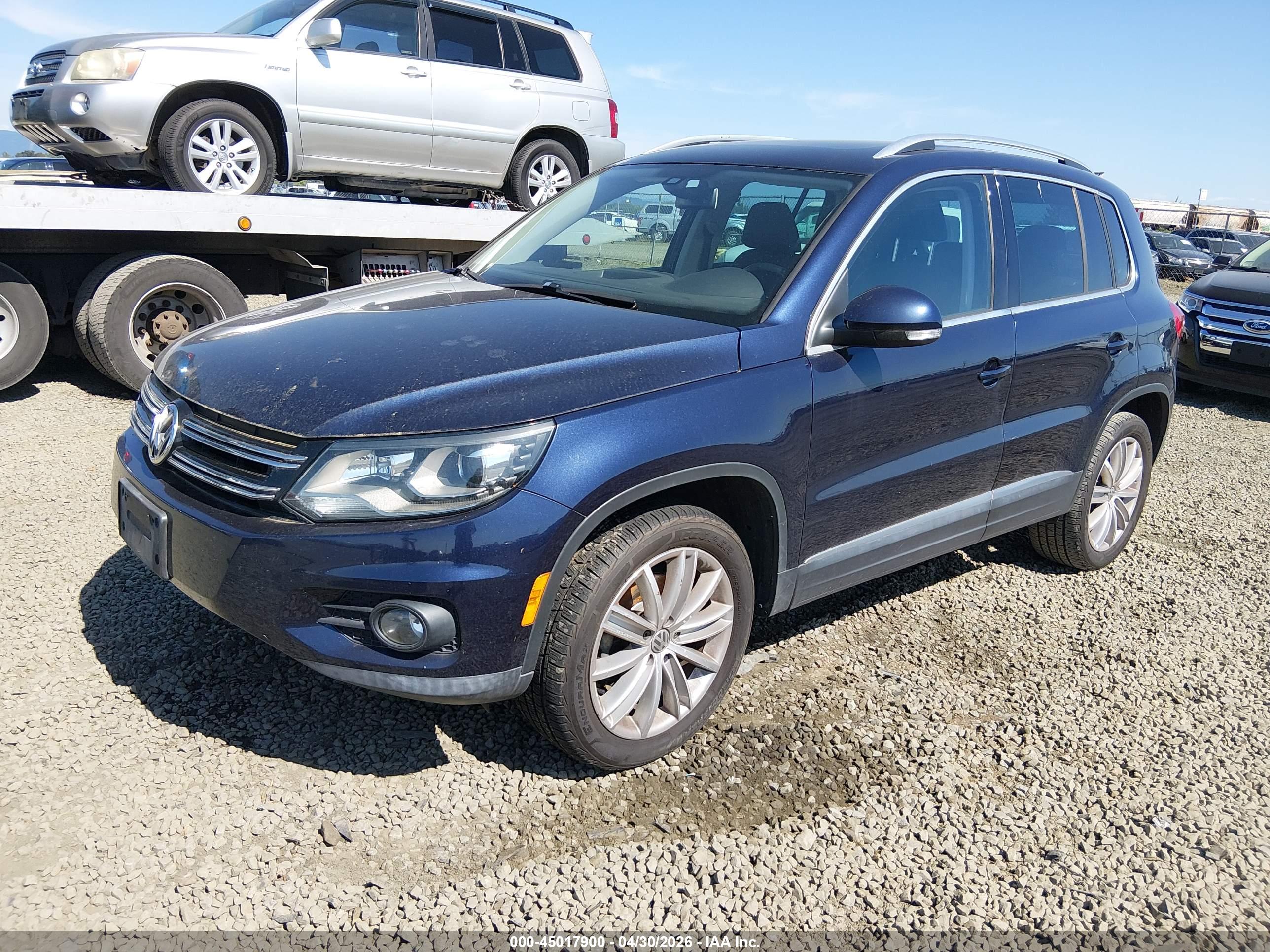 VOLKSWAGEN TIGUAN image 2