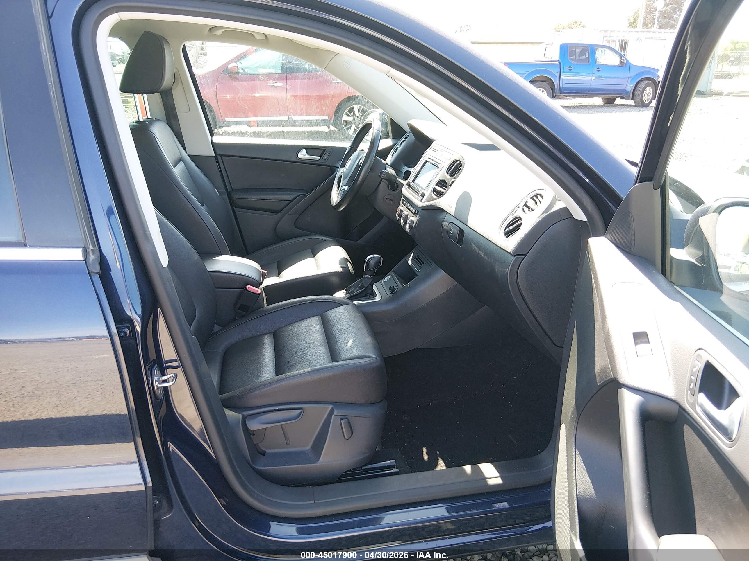 VOLKSWAGEN TIGUAN image 5