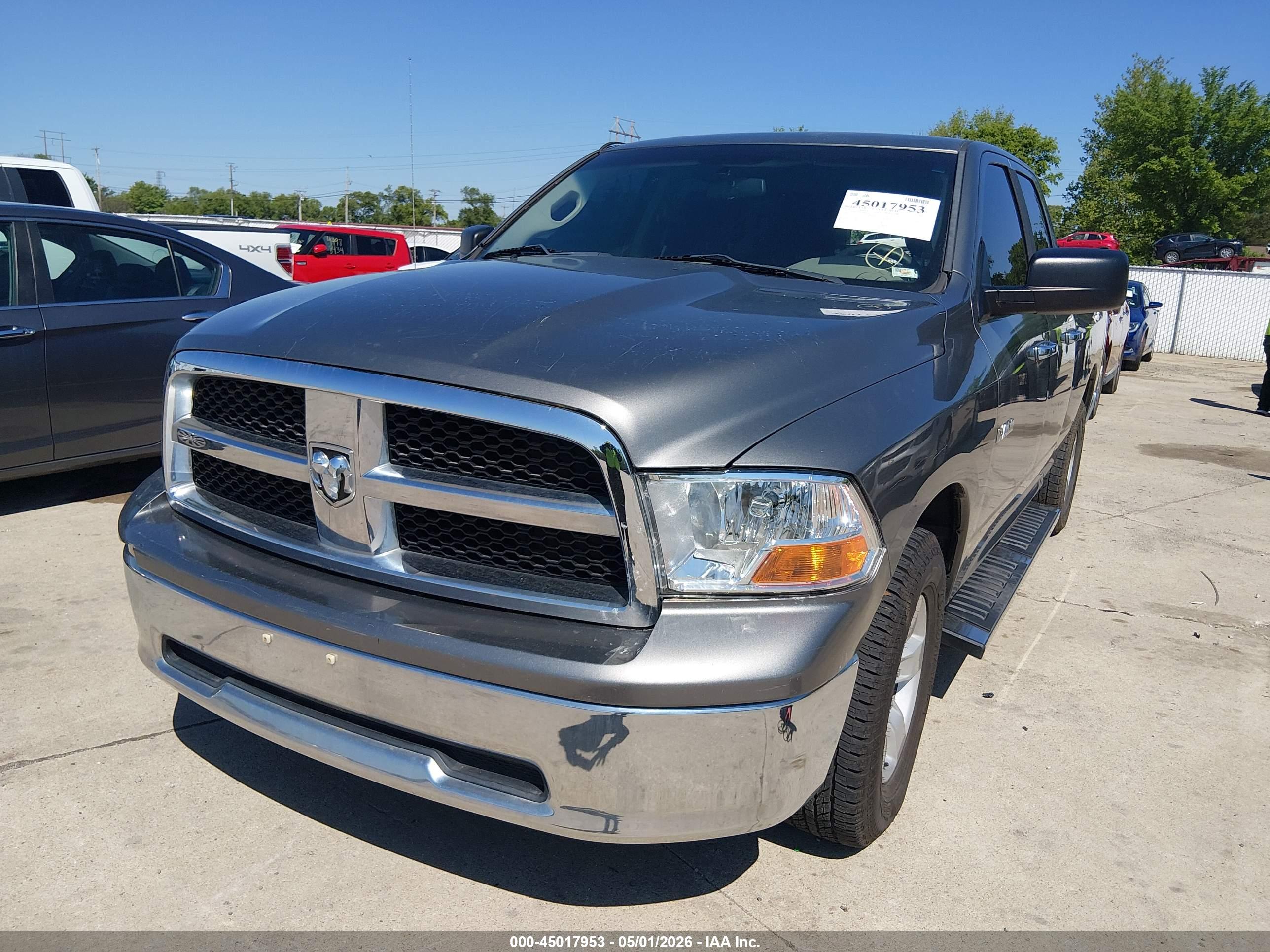 DODGE RAM image 6