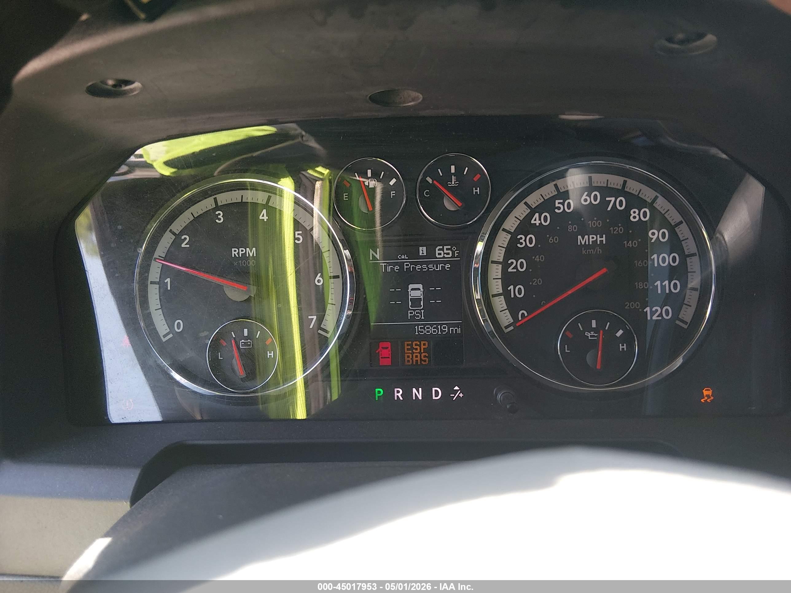 DODGE RAM image 7