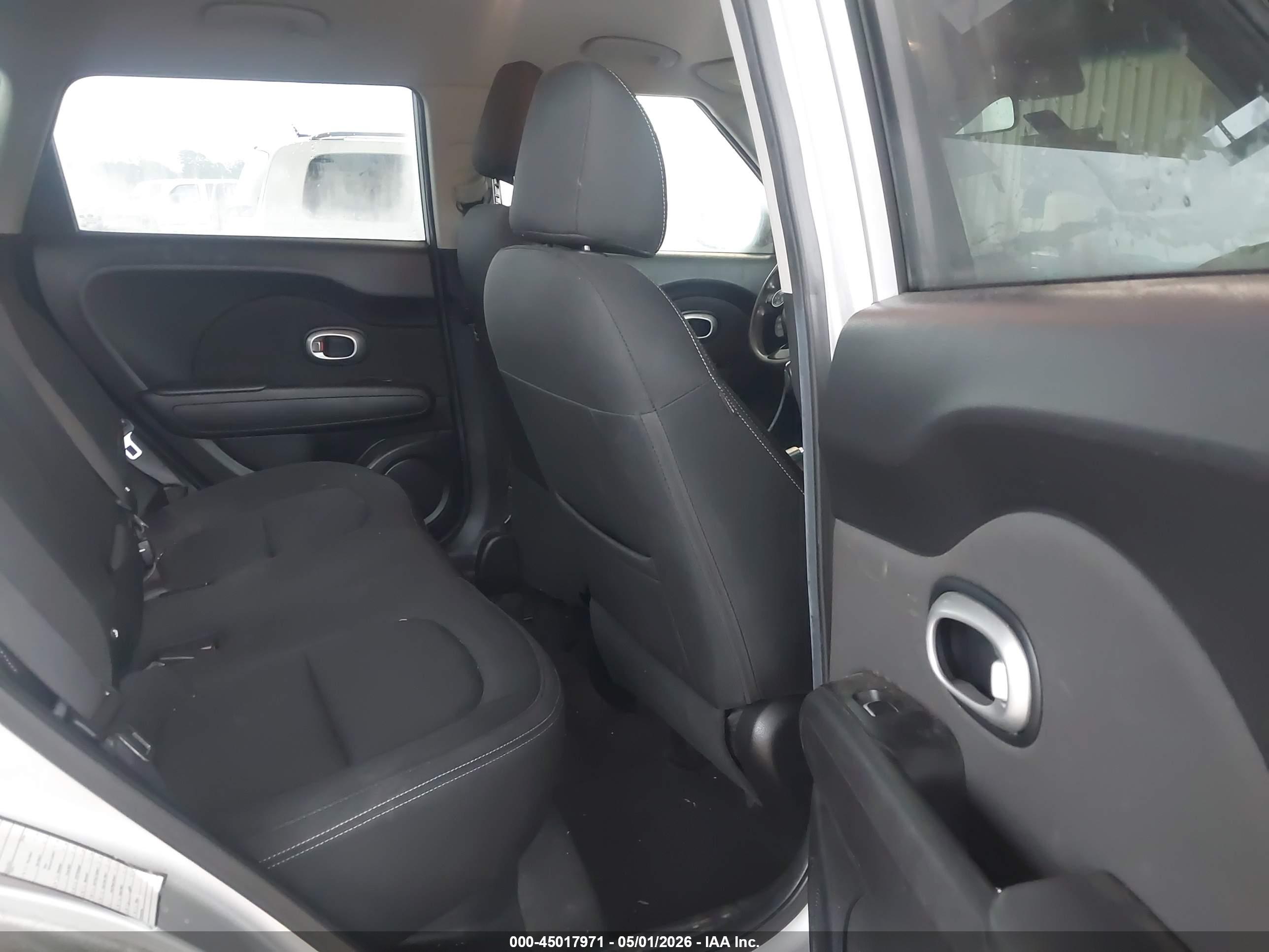 KIA SOUL image 8