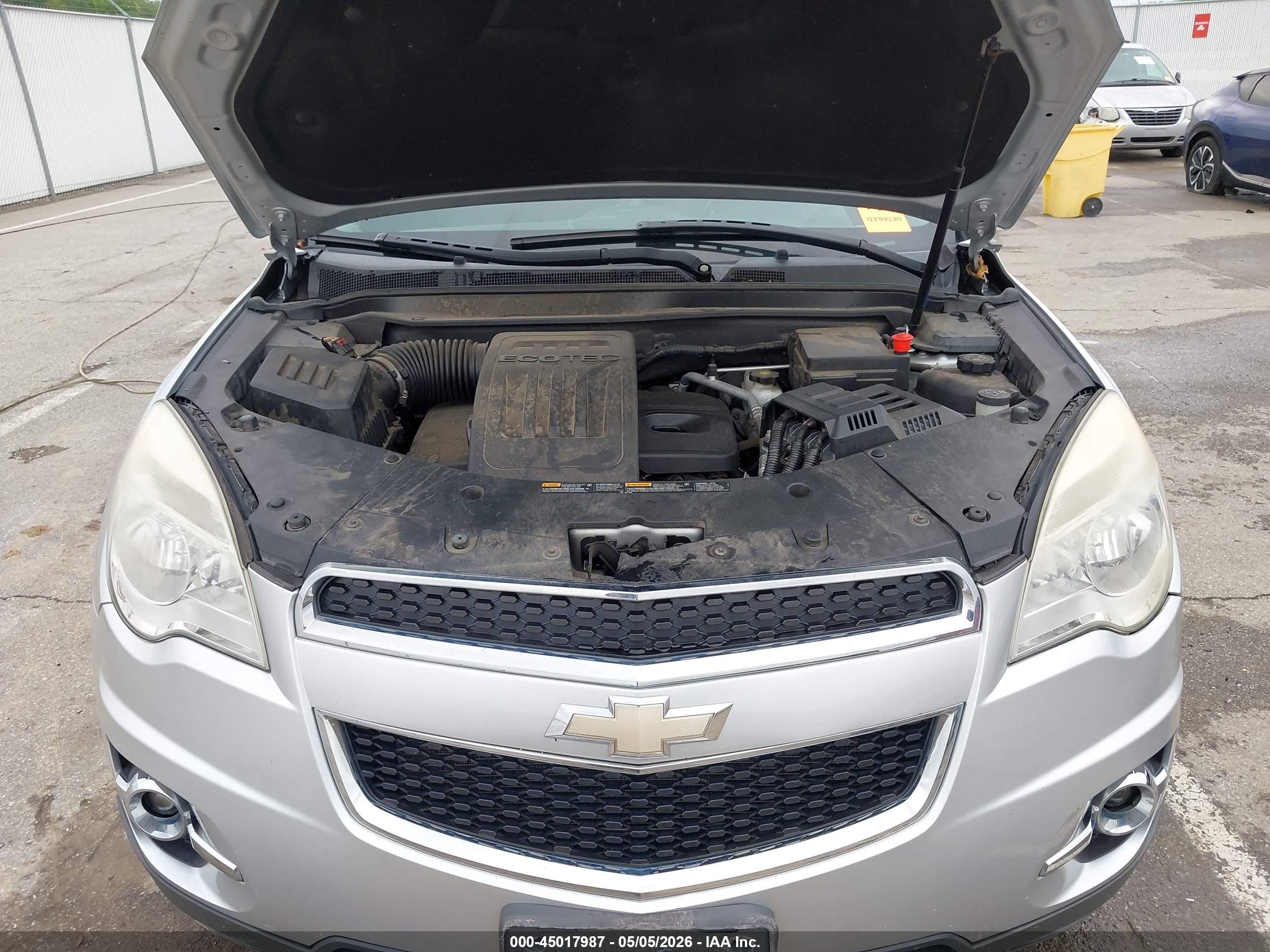 CHEVROLET EQUINOX image 10