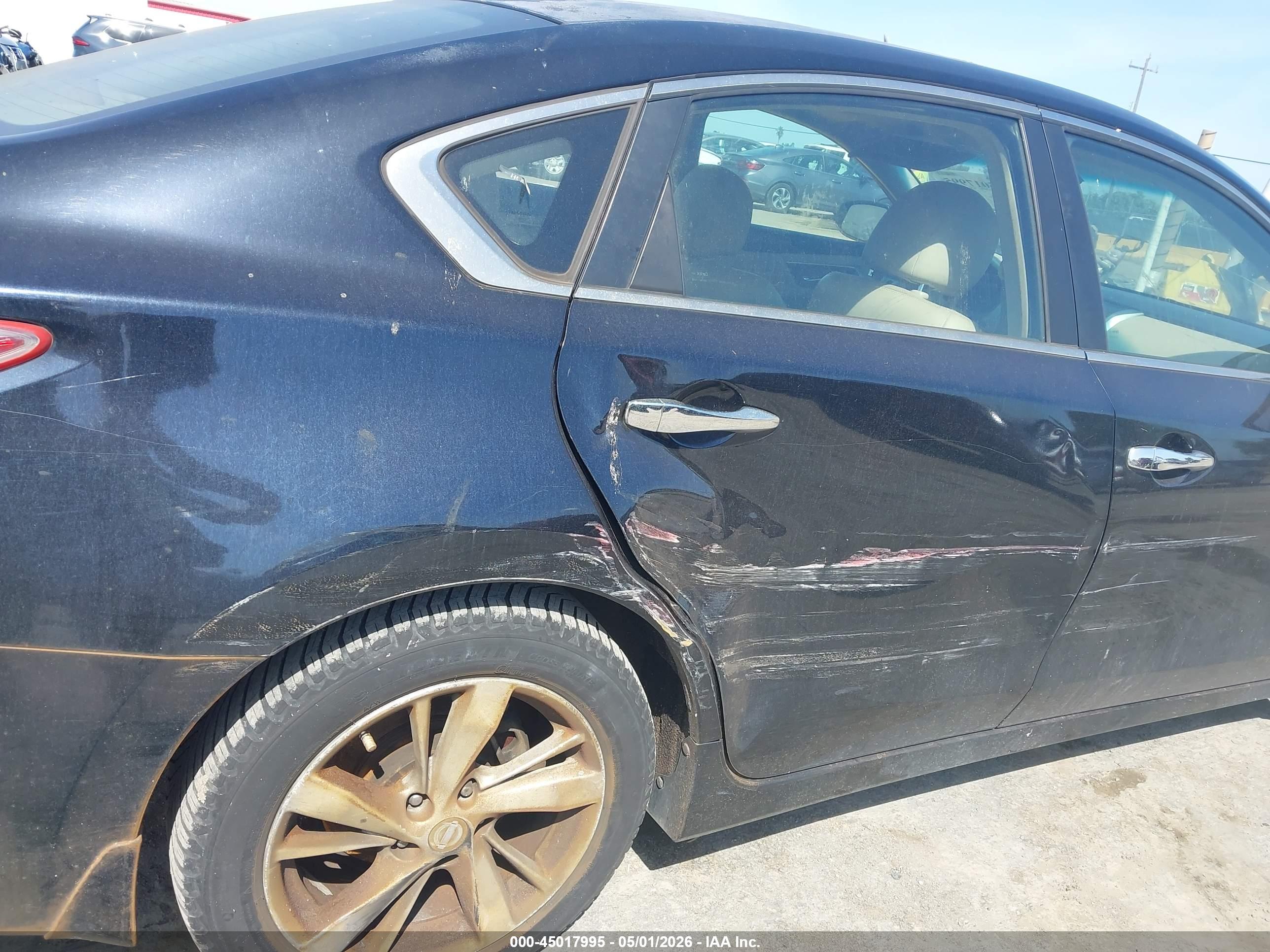 NISSAN ALTIMA image 6