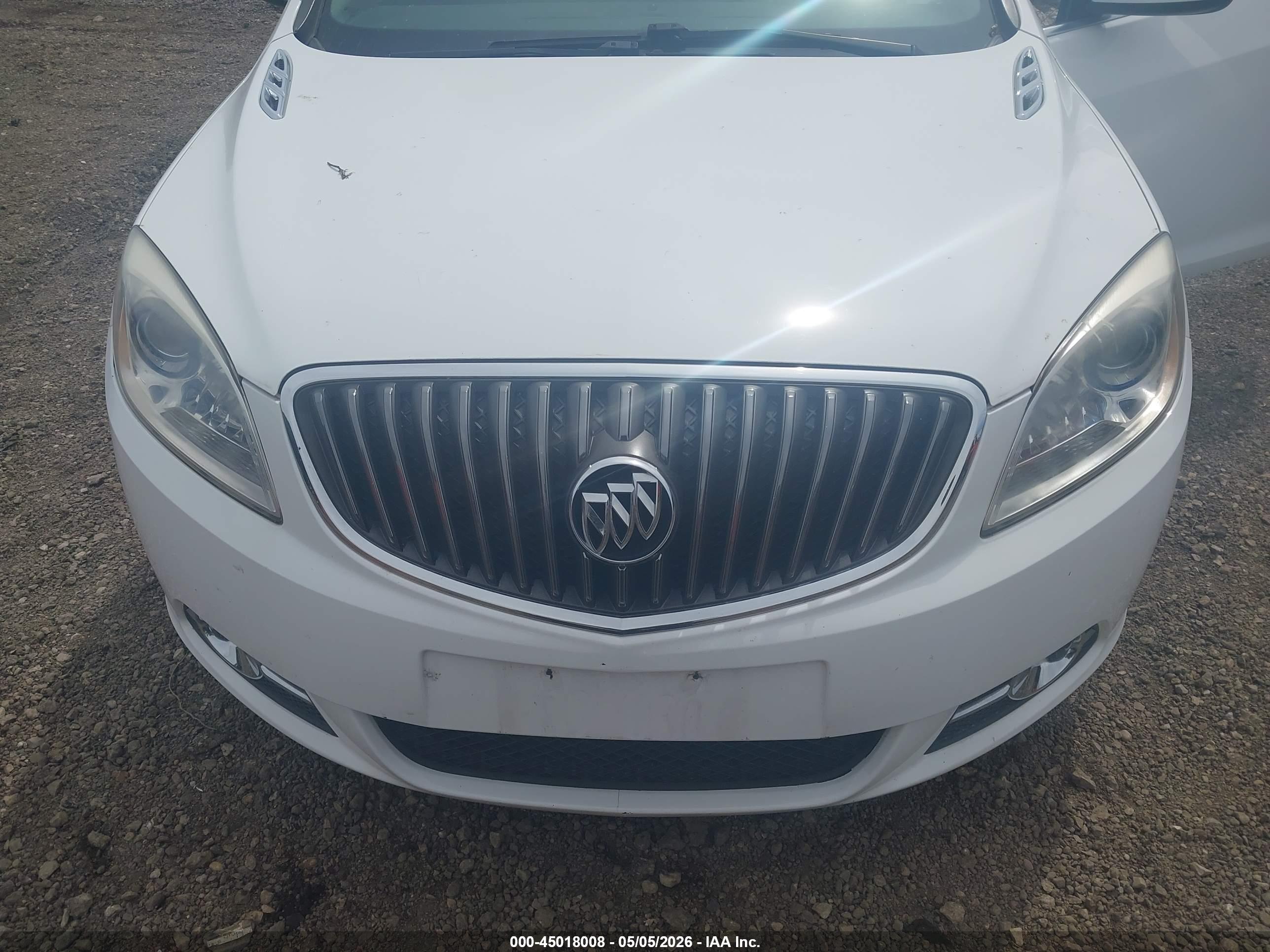 BUICK VERANO image 6