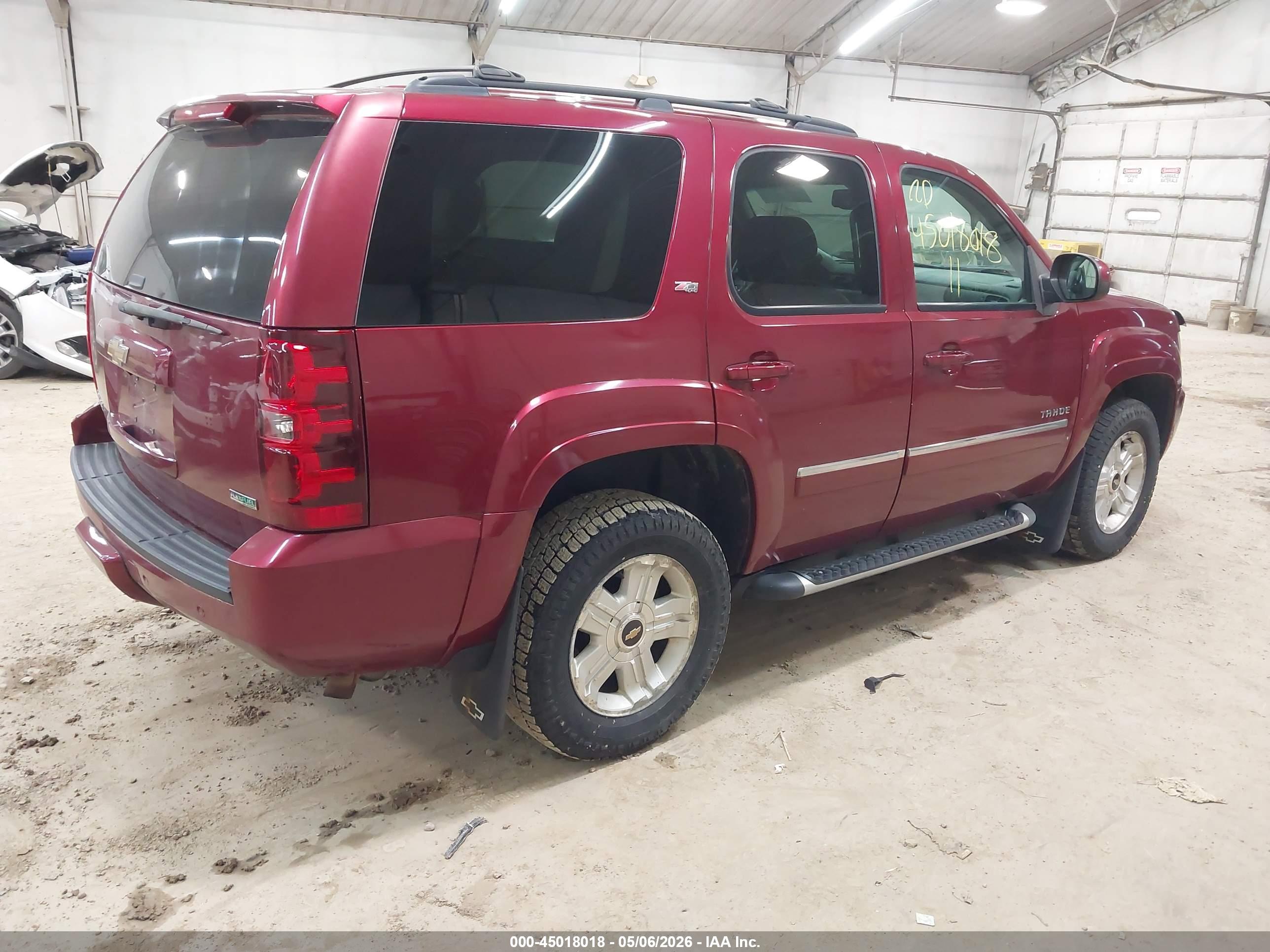 CHEVROLET TAHOE image 4