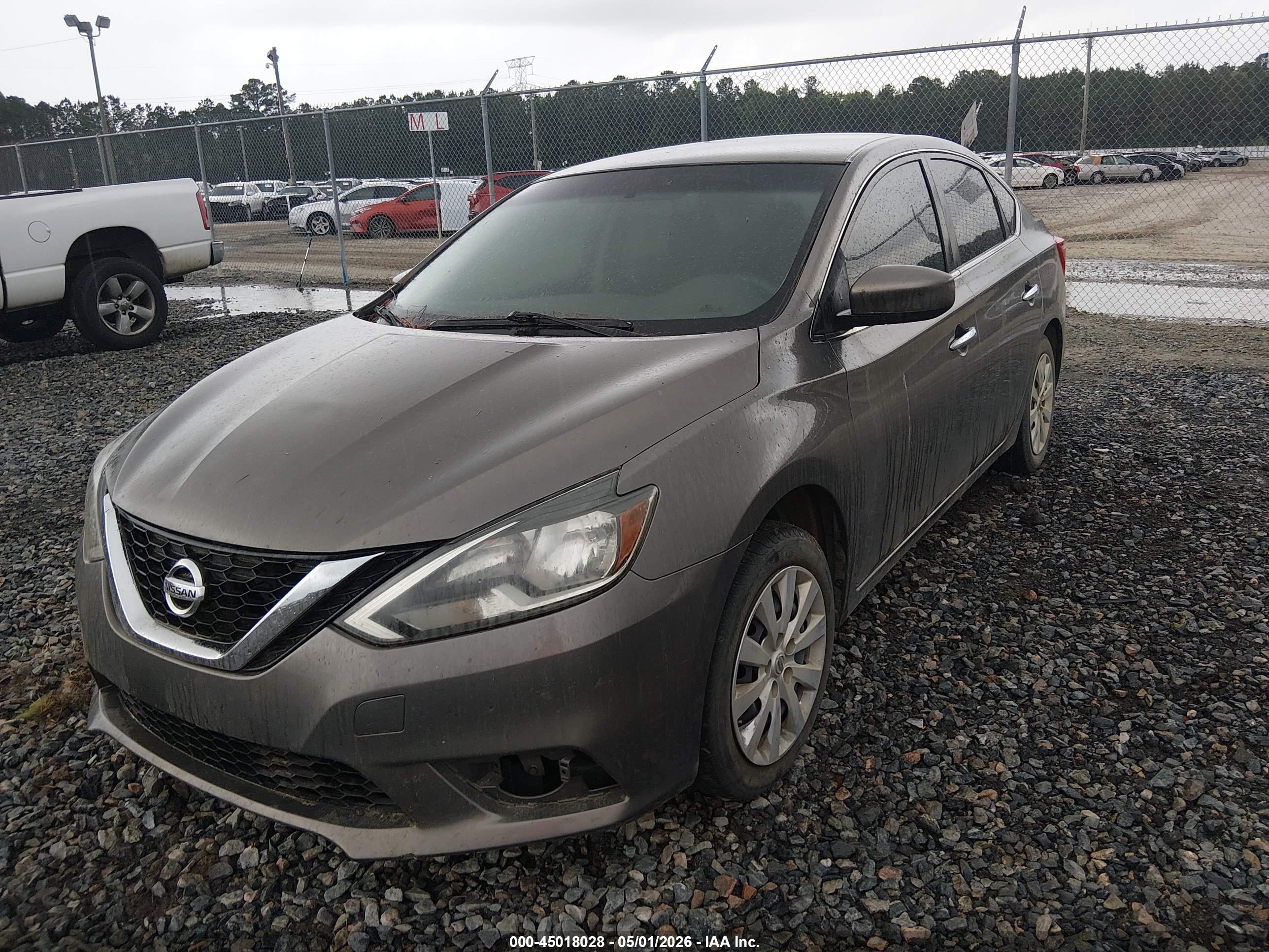NISSAN SENTRA image 2