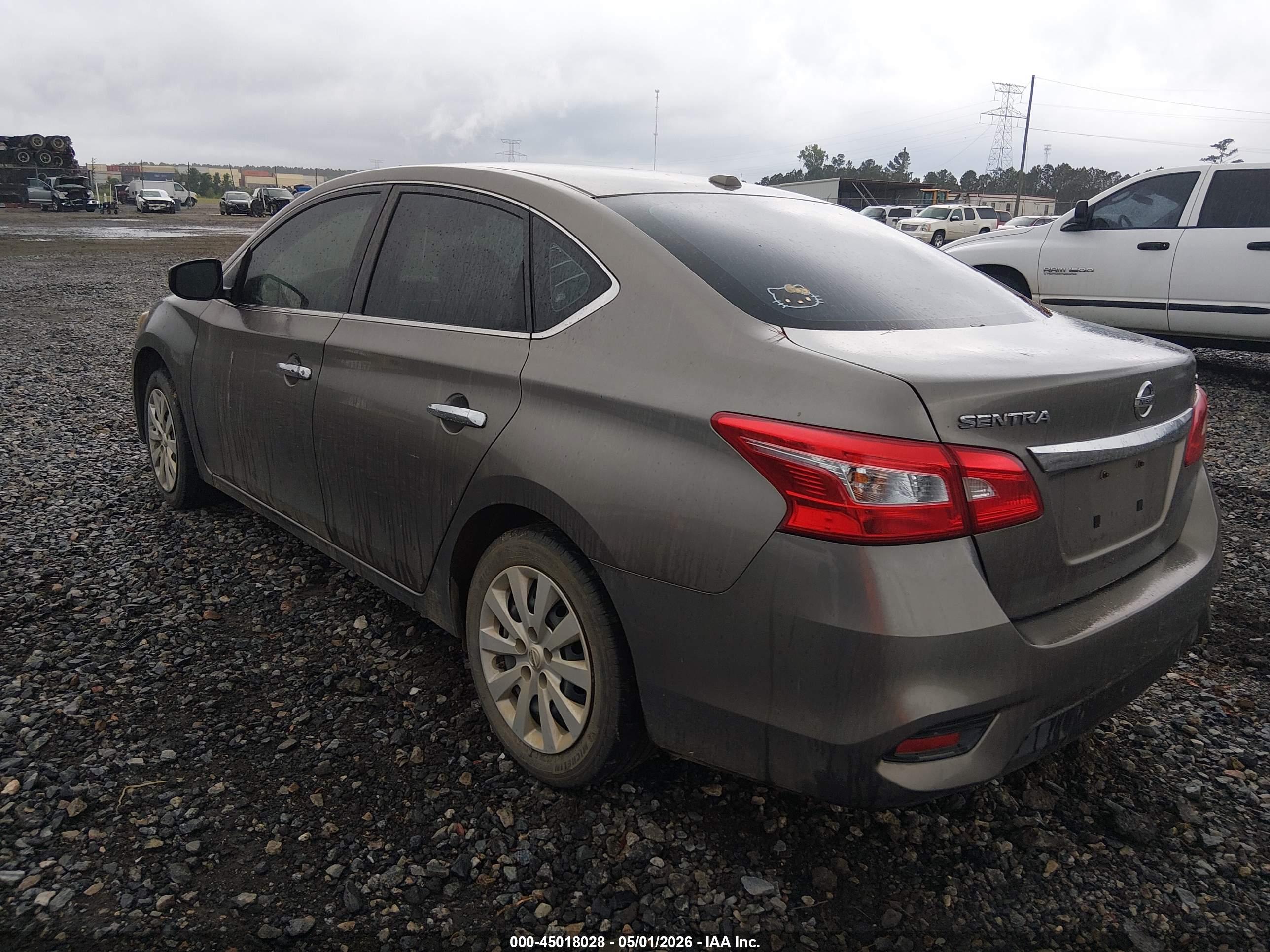NISSAN SENTRA image 3