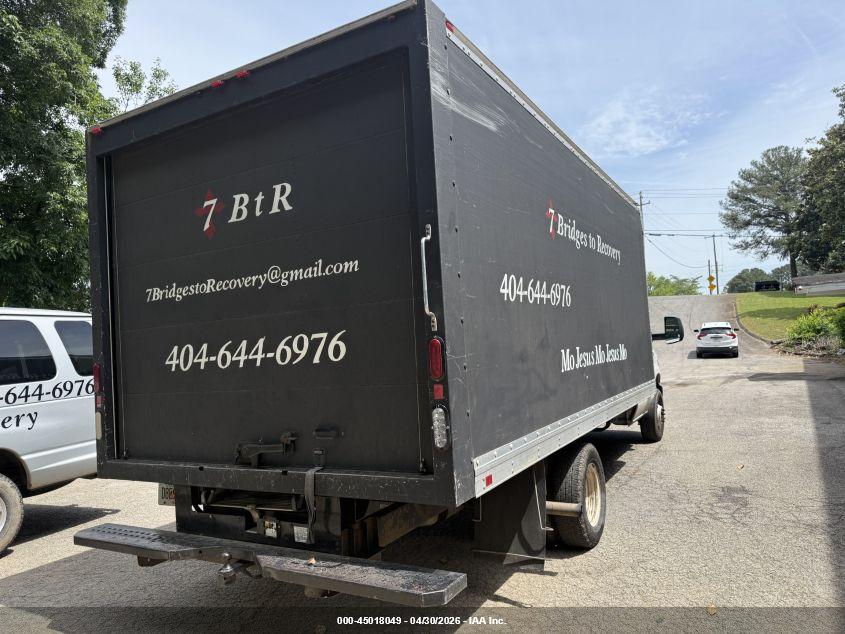 FORD E-350 image 3