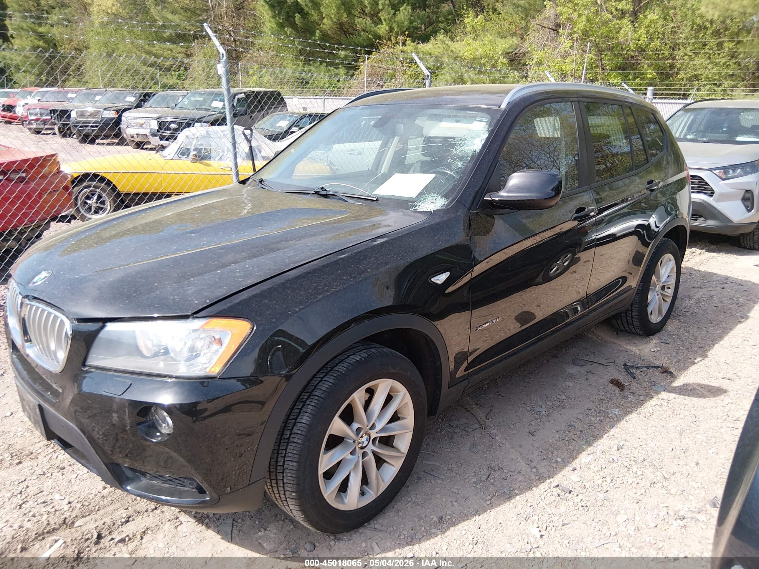 BMW X3 image 2