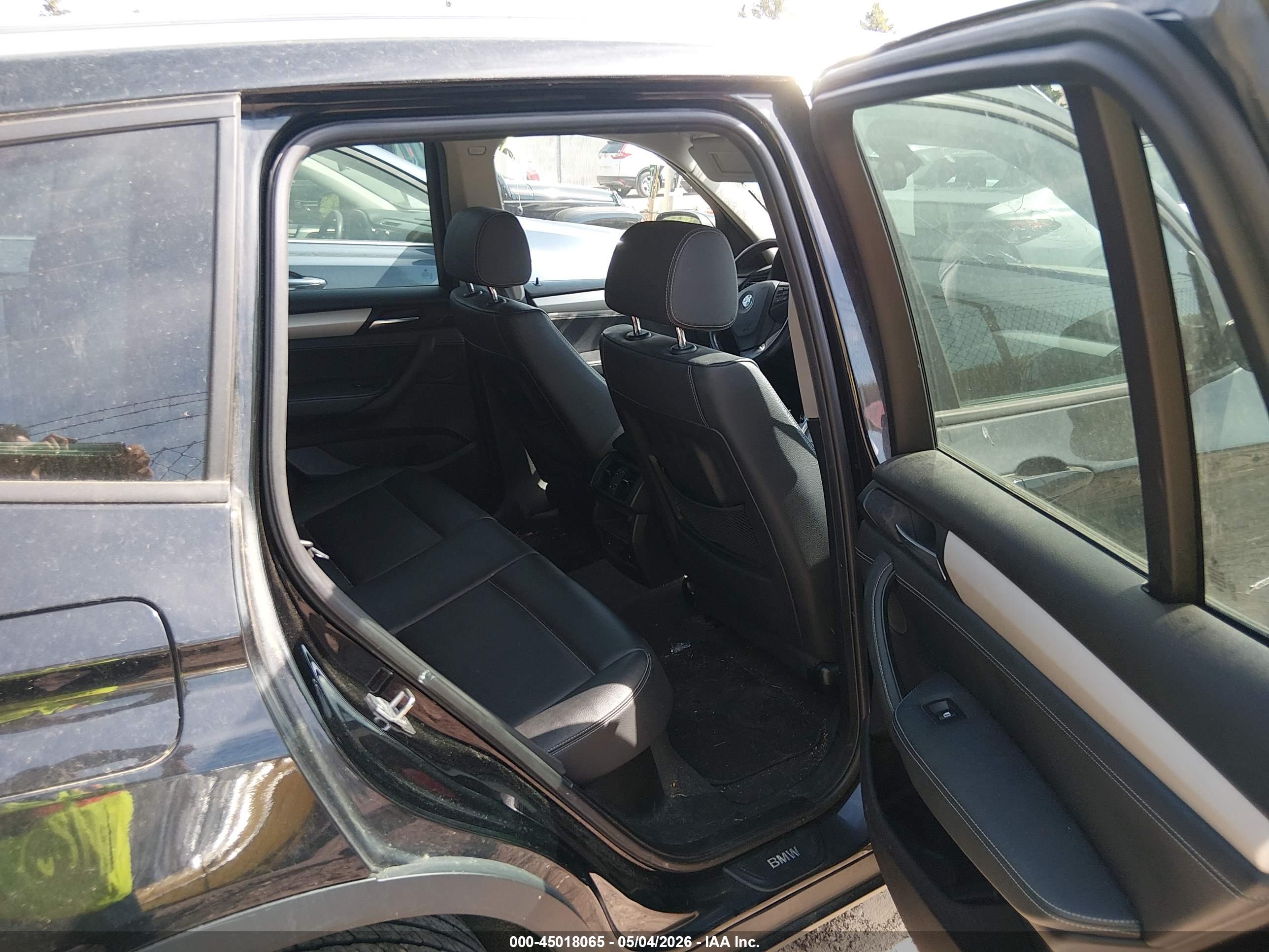 BMW X3 image 8