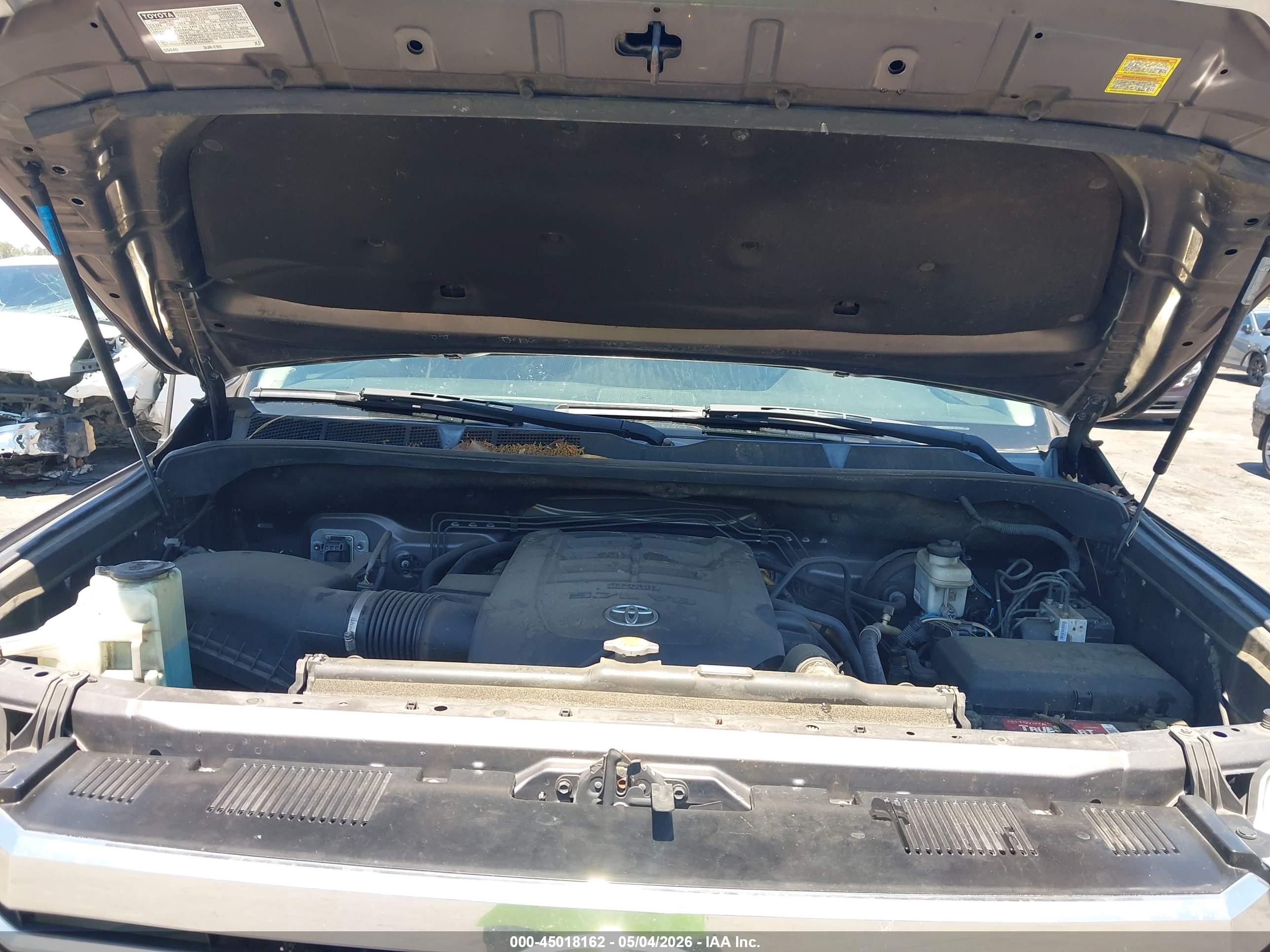 TOYOTA TUNDRA image 10