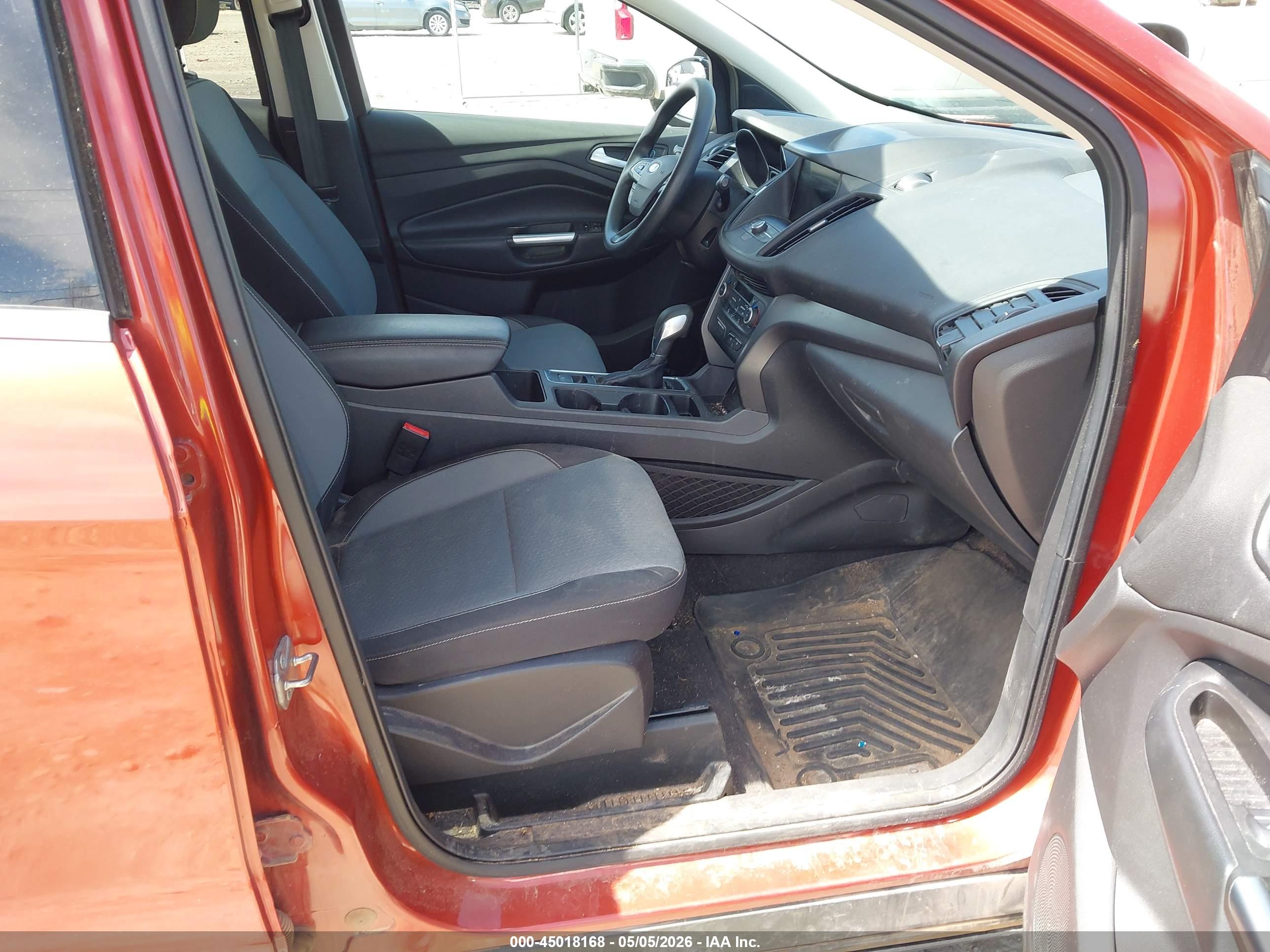 FORD ESCAPE image 5