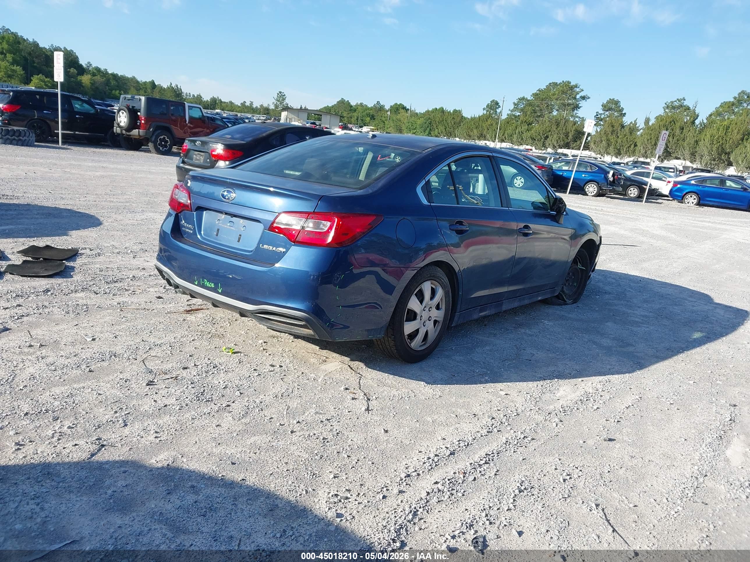 SUBARU LEGACY image 4