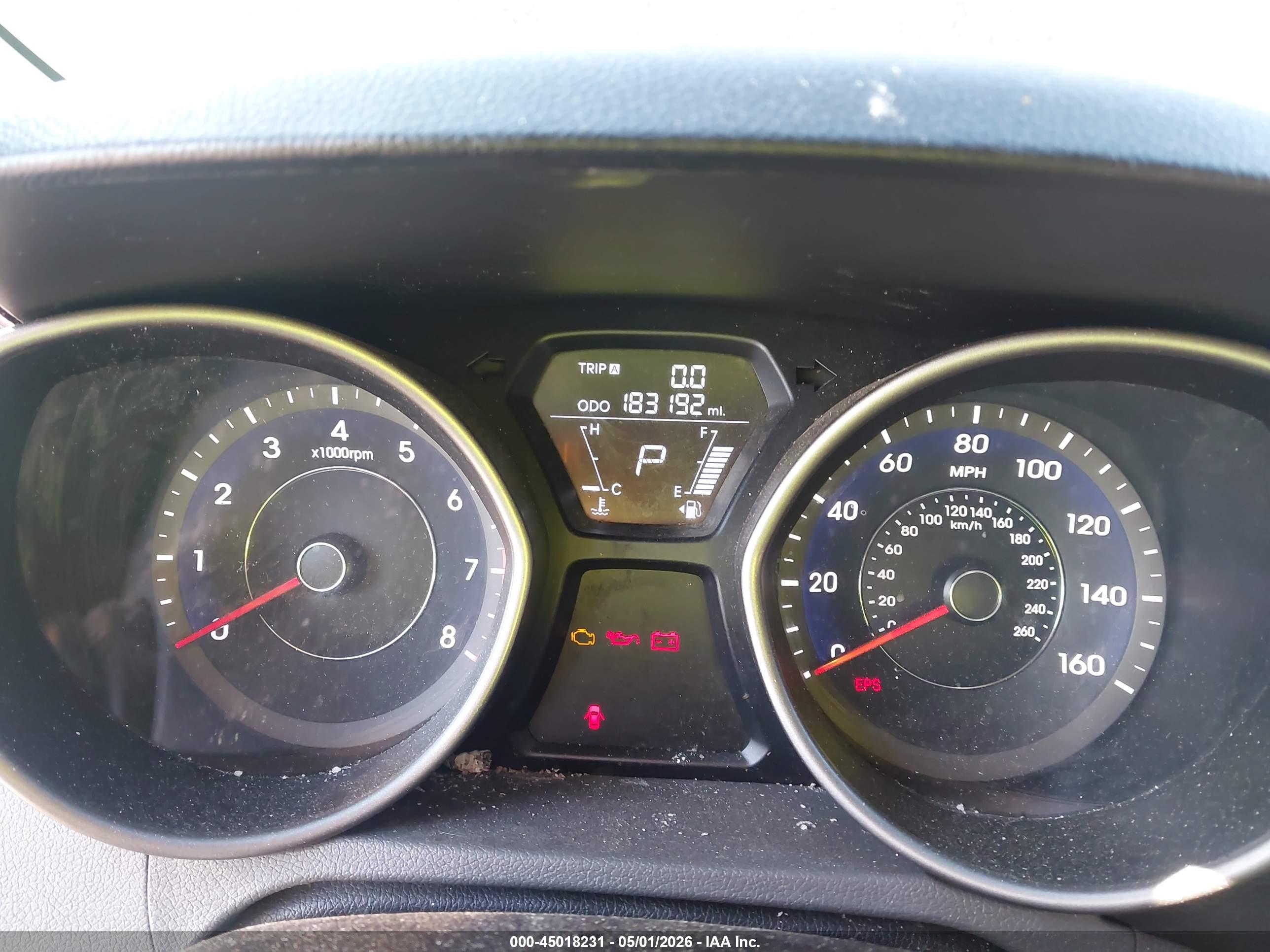 HYUNDAI ELANTRA image 7