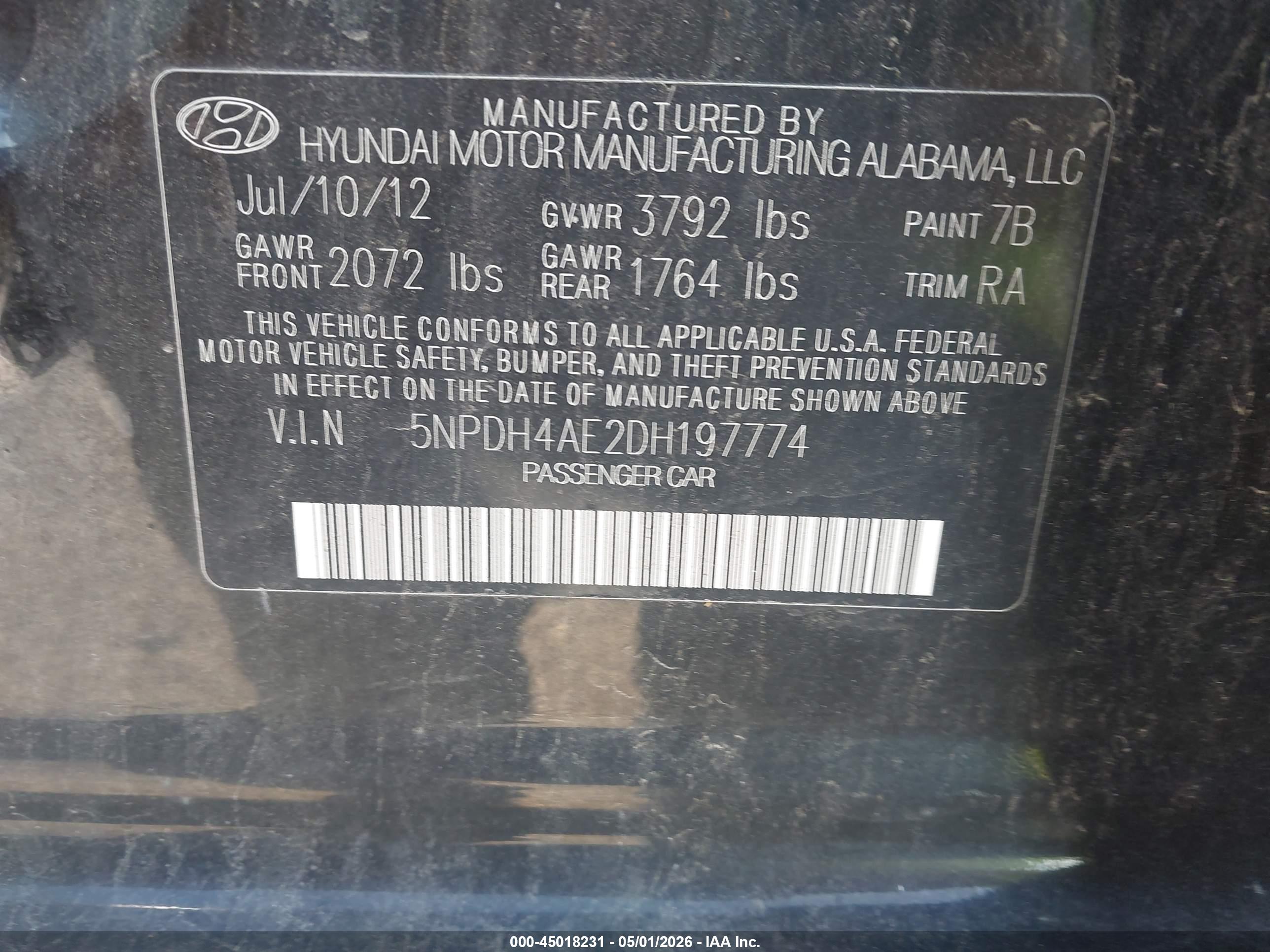 HYUNDAI ELANTRA image 9