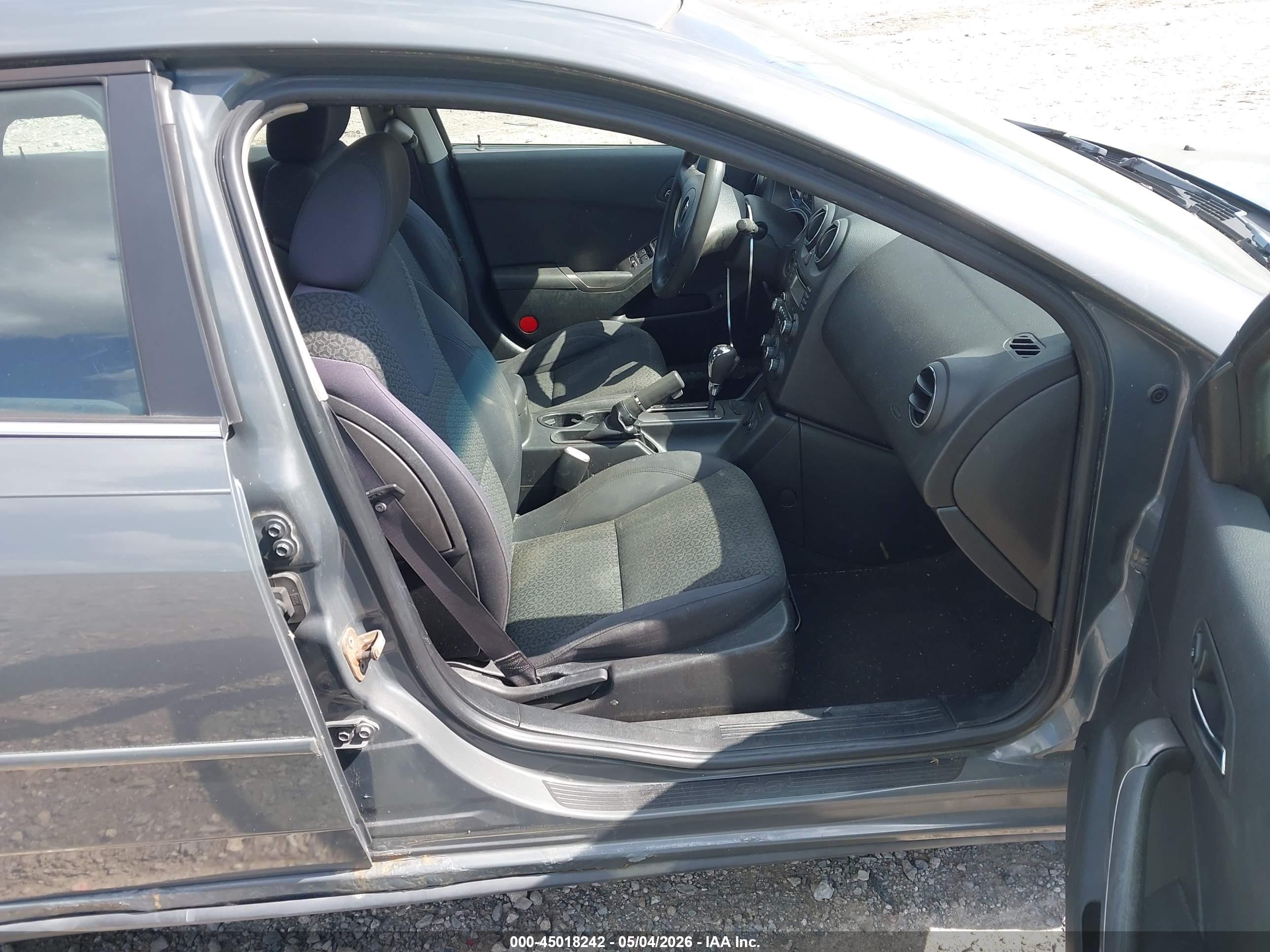 PONTIAC G6 image 5