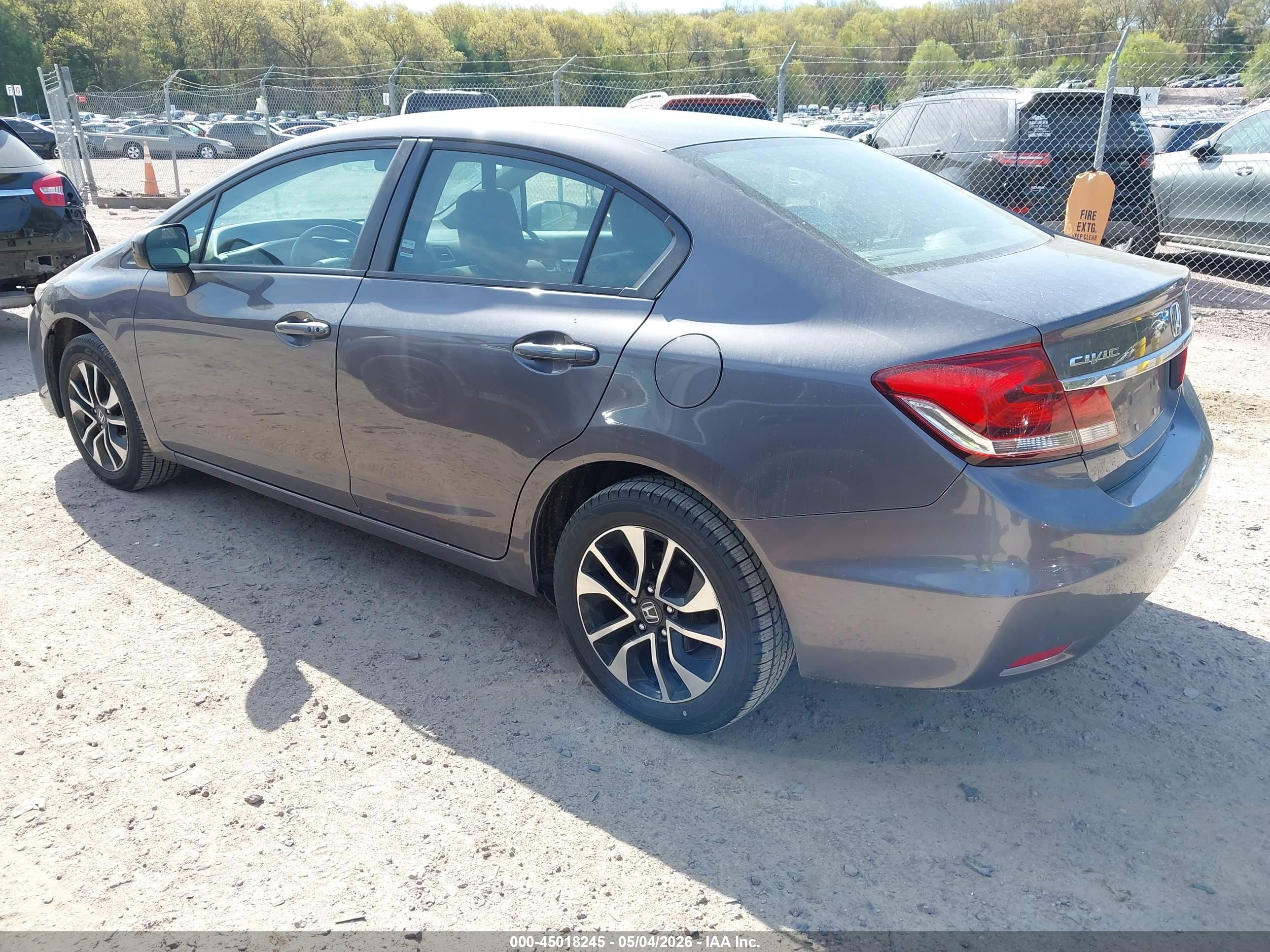 HONDA CIVIC image 3