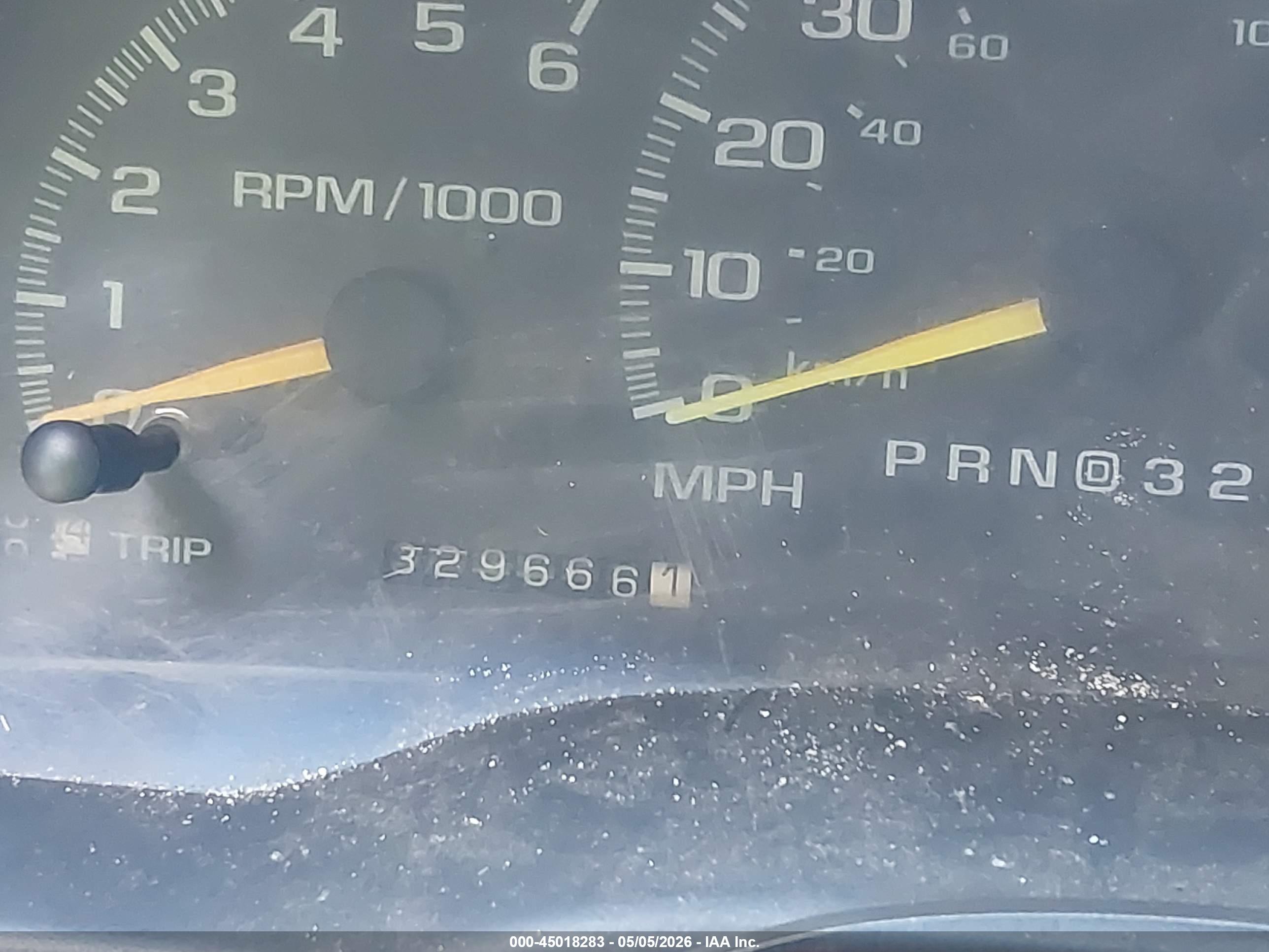 CHEVROLET TAHOE image 7