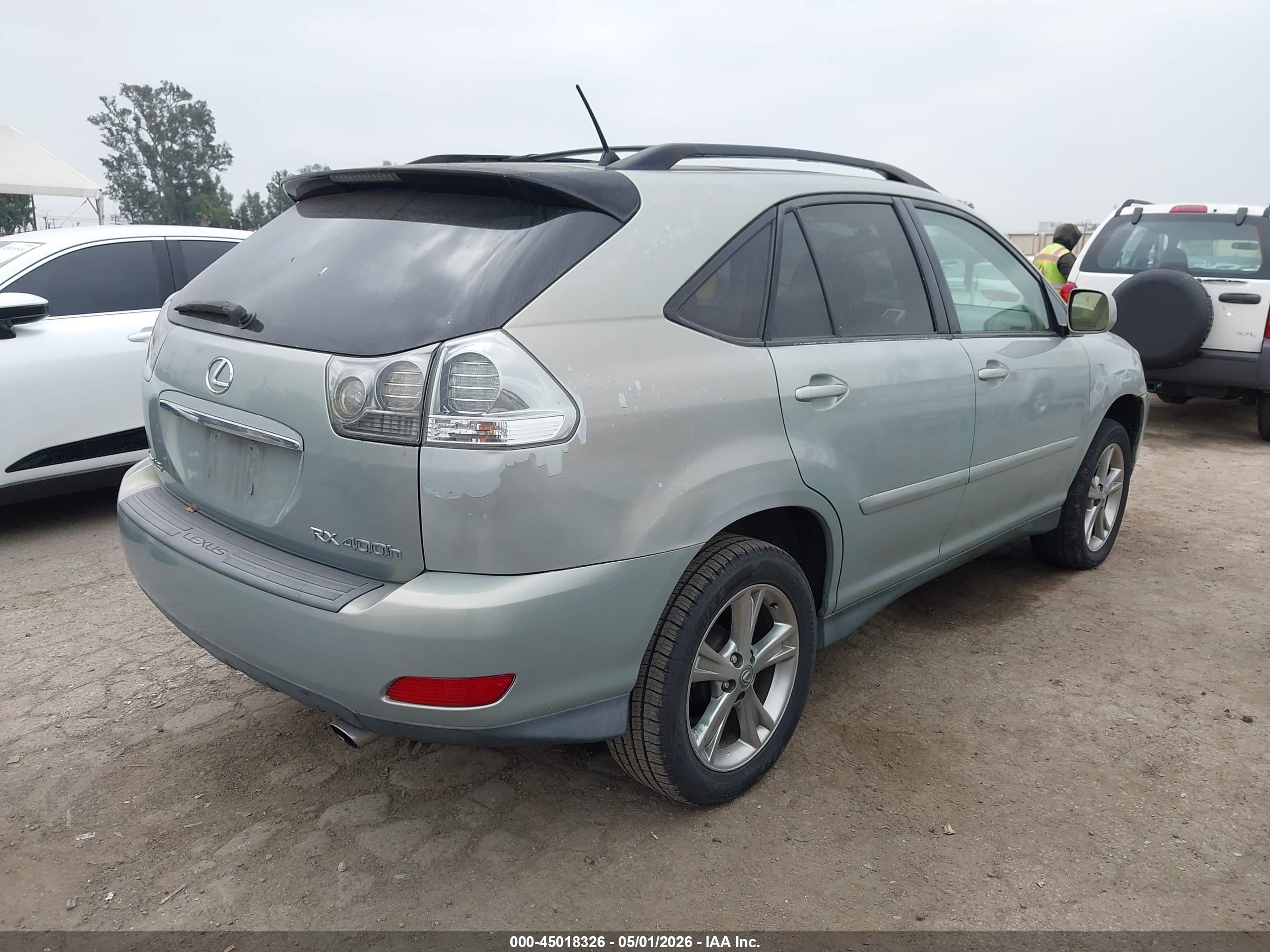 LEXUS RX image 4
